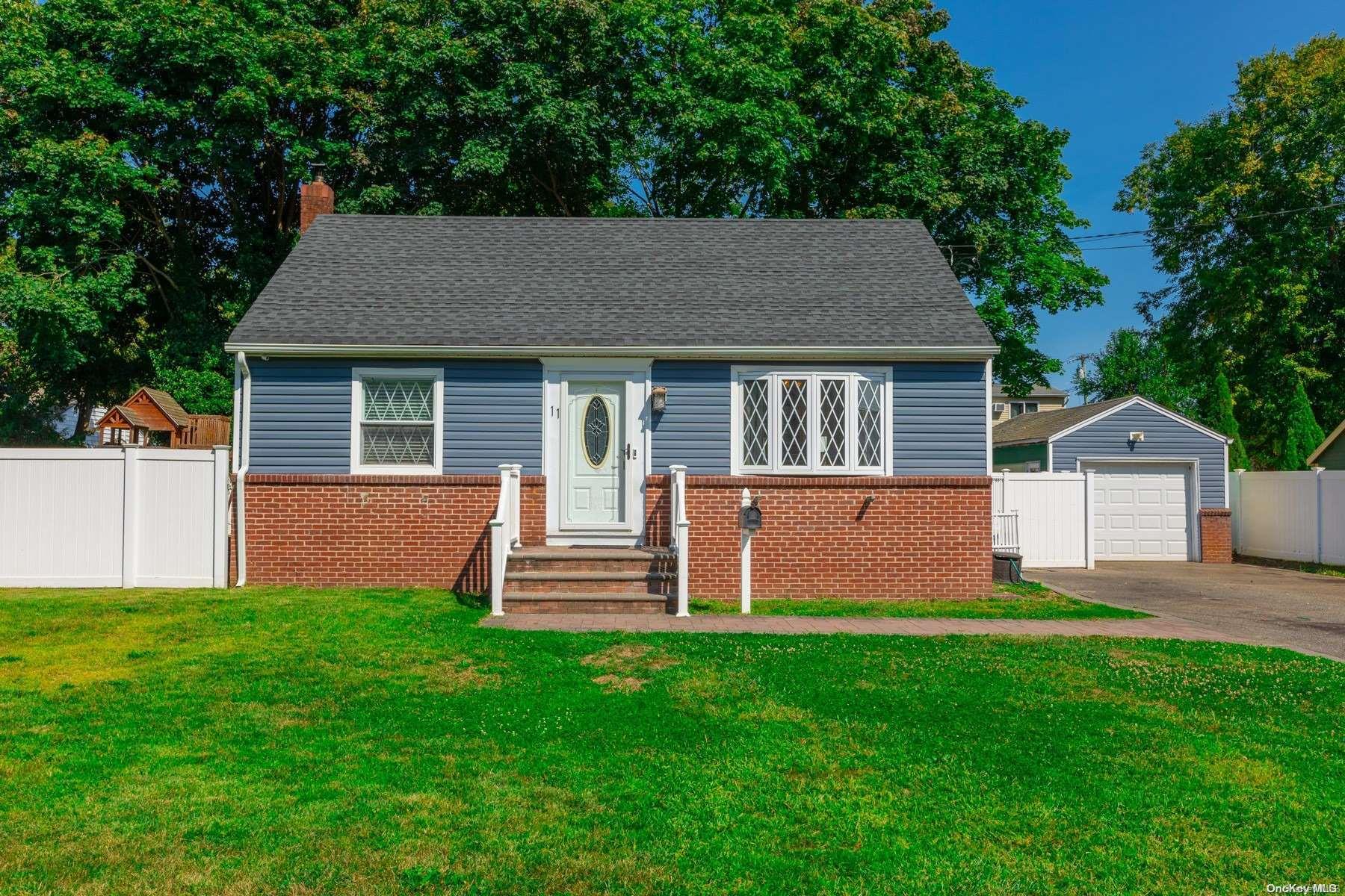 11 Arkays Avenue