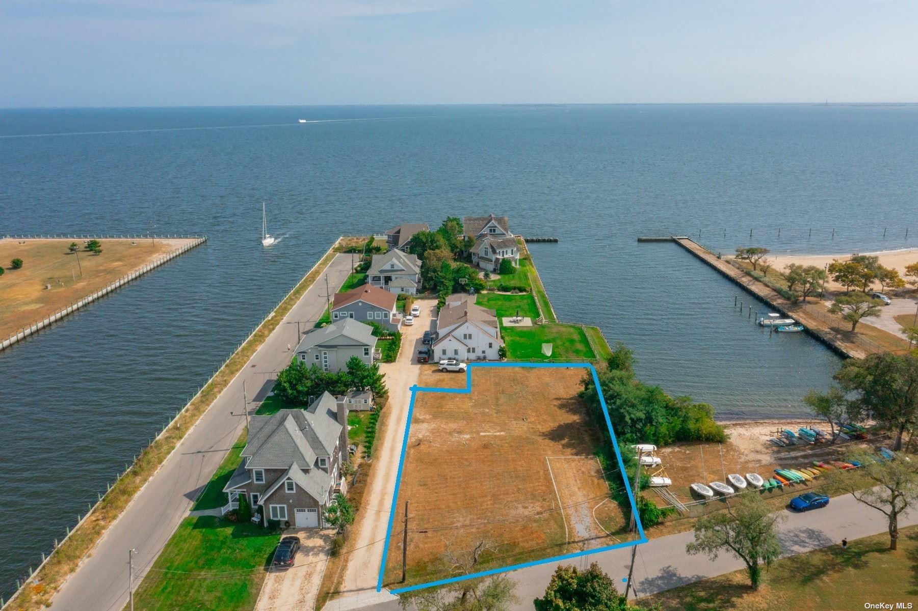 17 S Bay Court