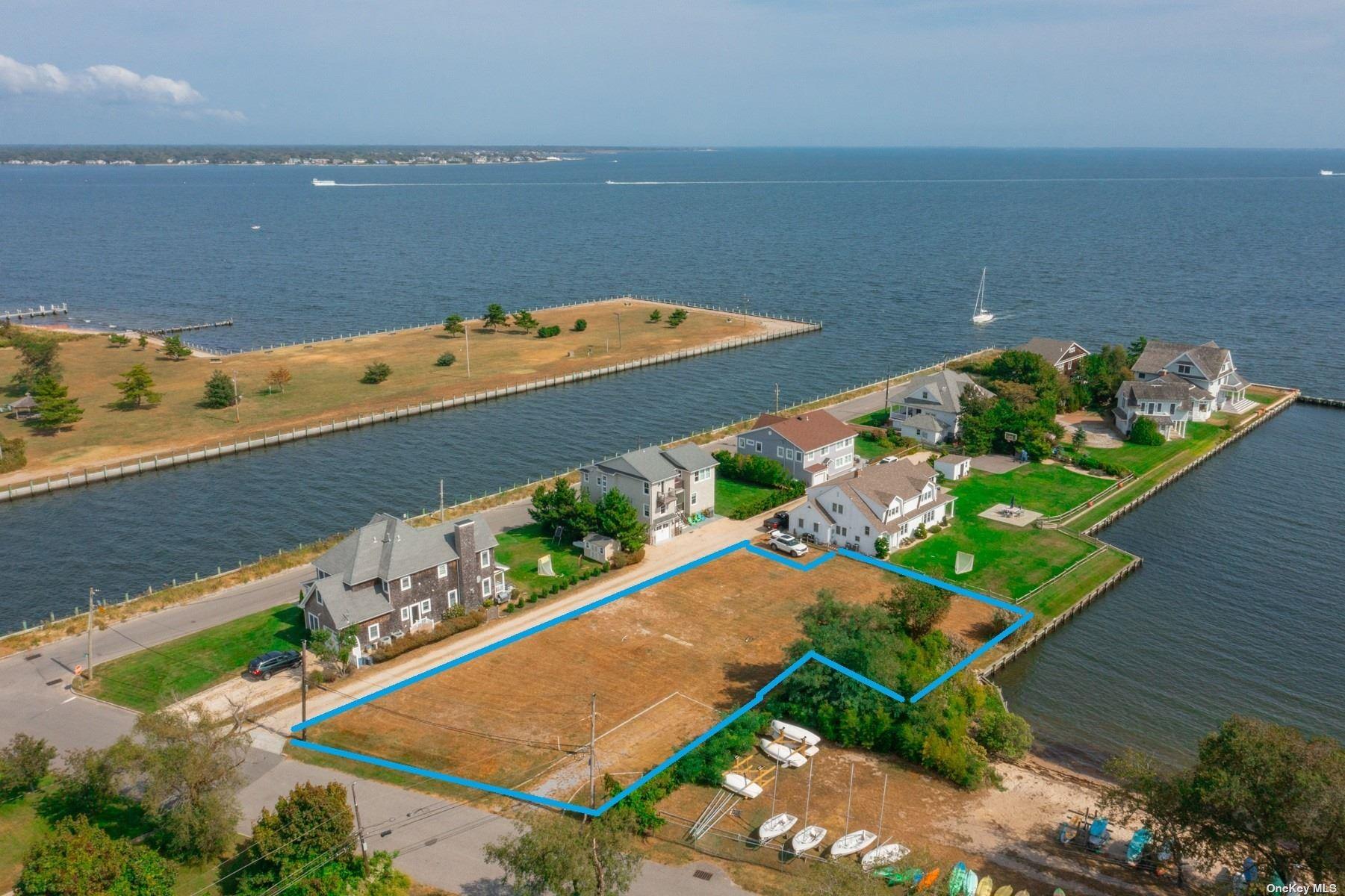 17 S Bay Court