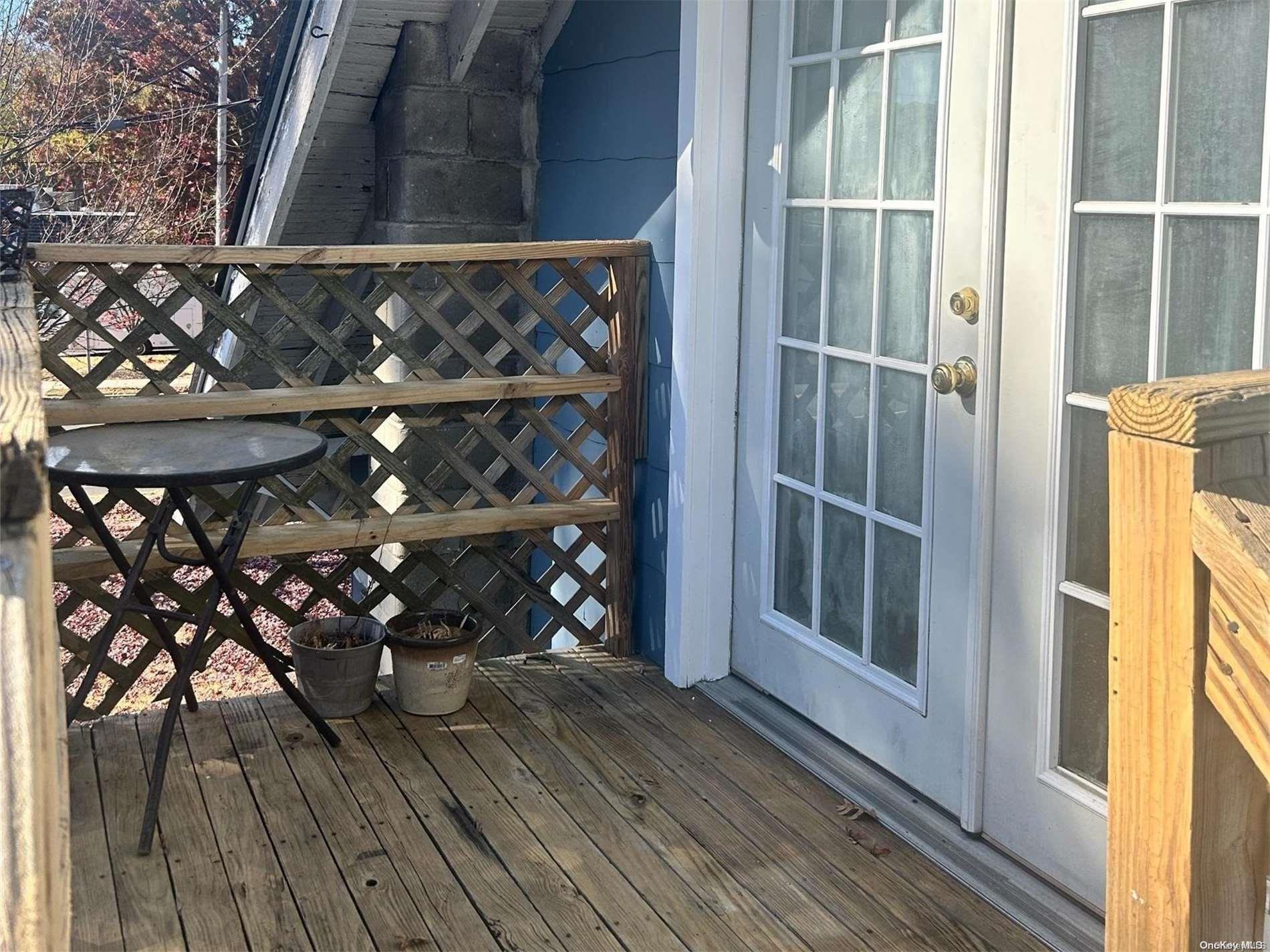 287 Islip Avenue Unit: 1