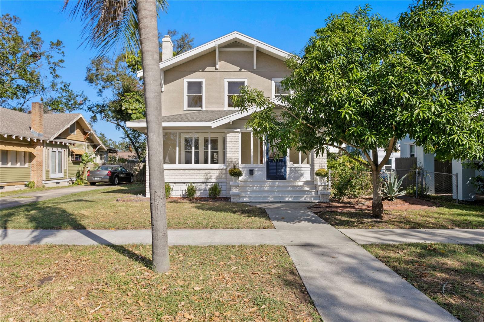 1045 17TH AVE N