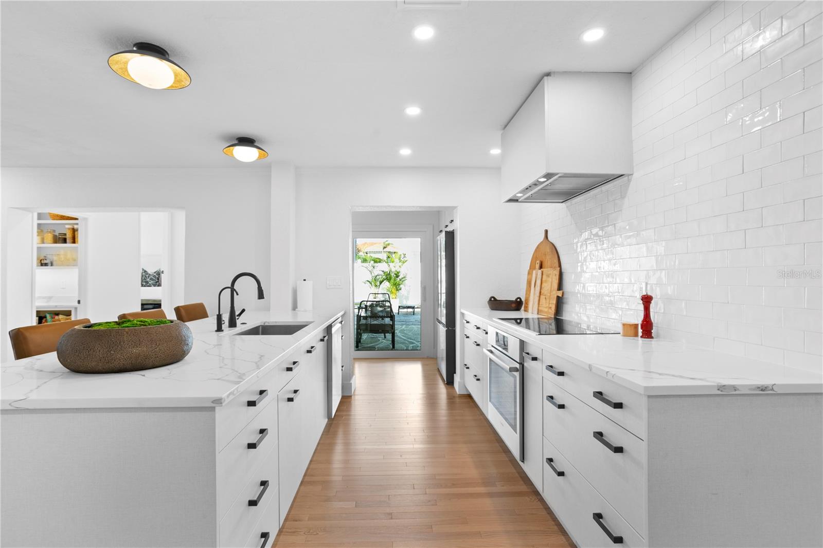 311 BELLEAIR DR NE