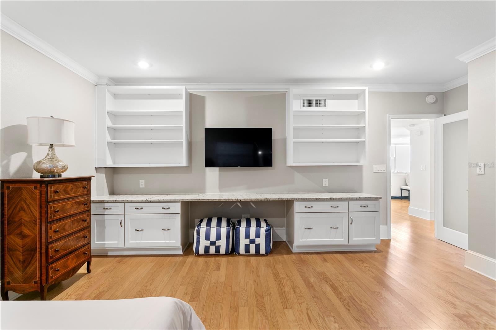 700 BEACH DR E #PH 2