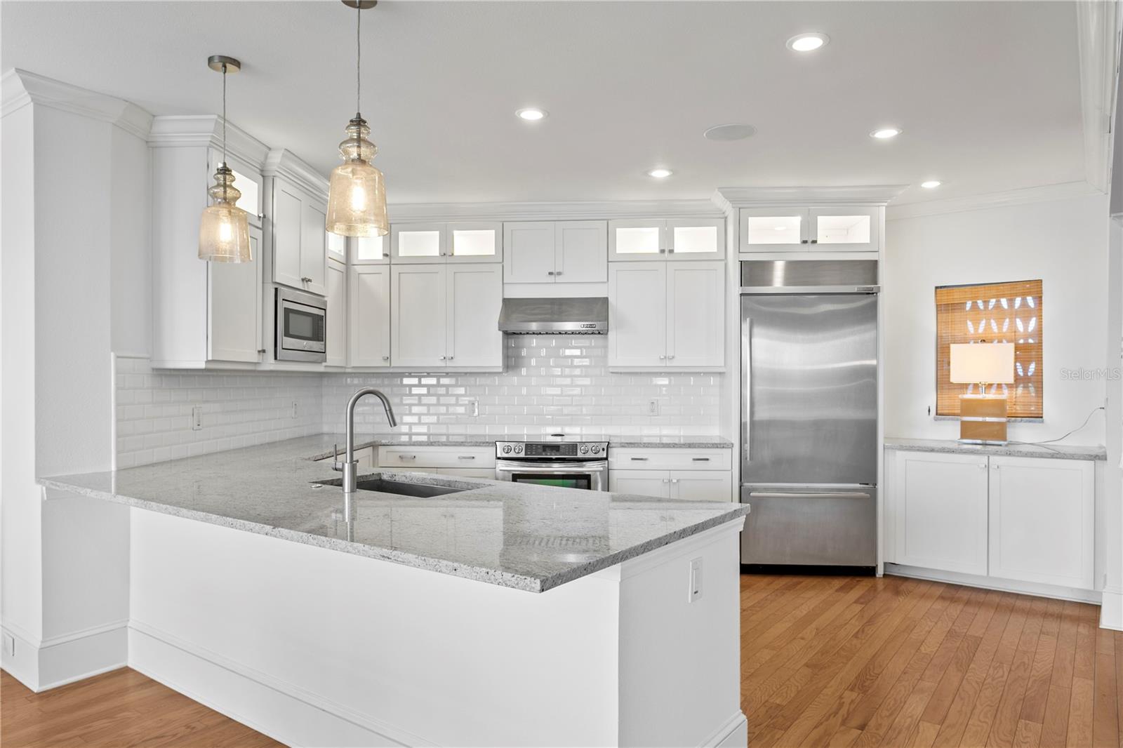 700 BEACH DR E #PH 2