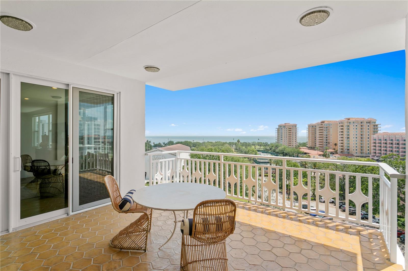 700 BEACH DR E #PH 2