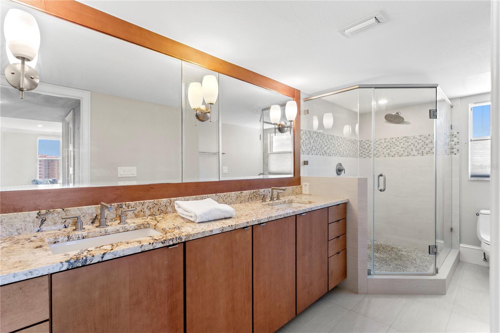 700 BEACH DR E #PH 2