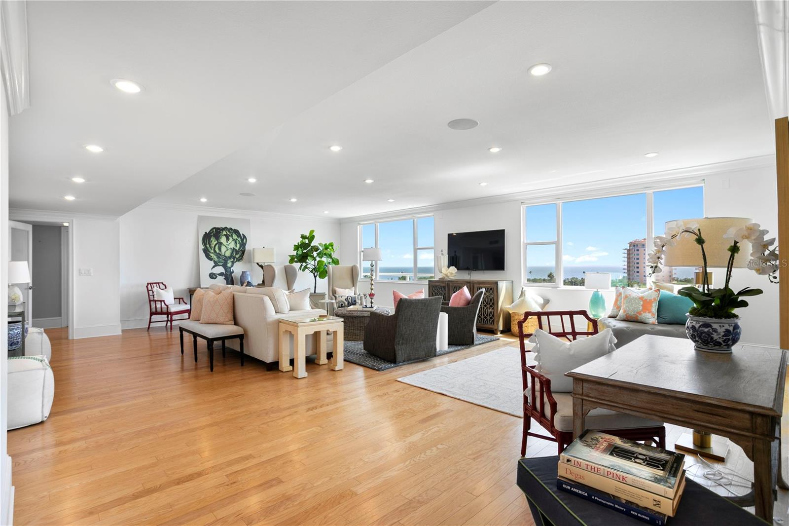 700 BEACH DR E #PH 2