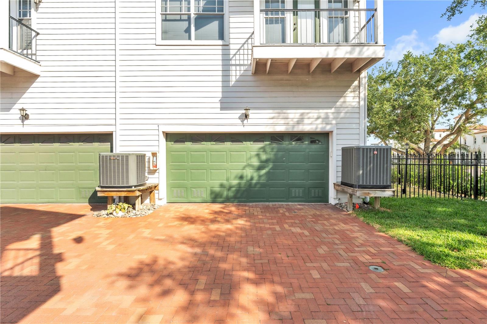 113 E BOSPHOROUS AVE #5