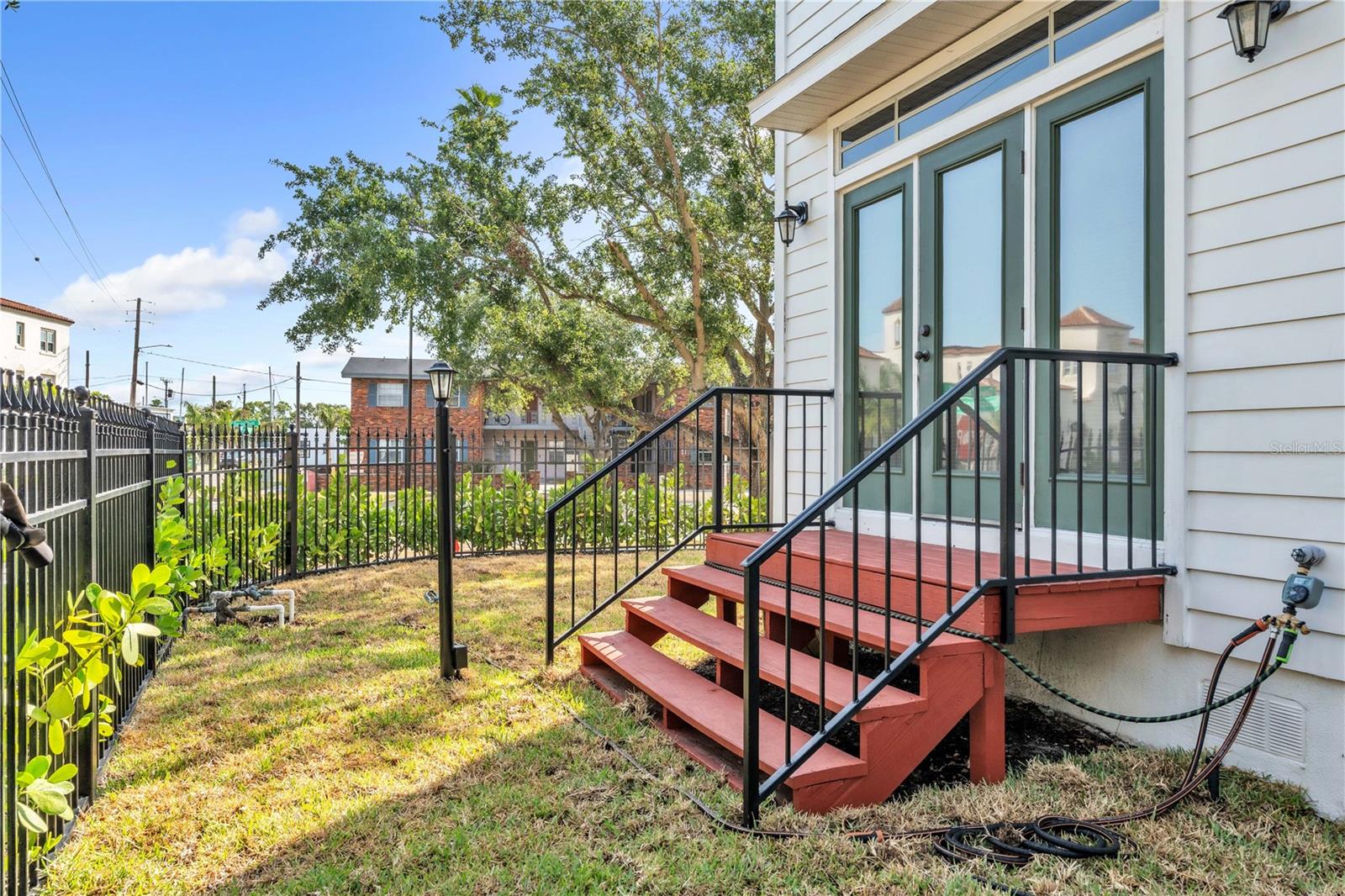 113 E BOSPHOROUS AVE #5
