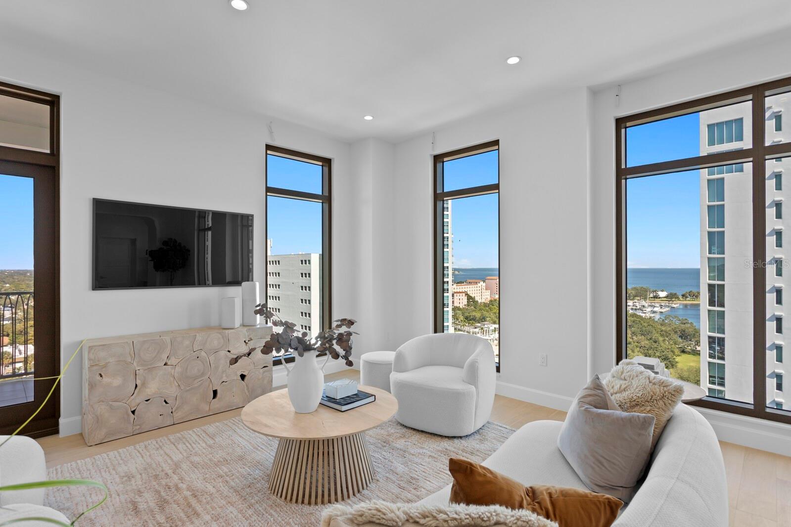 126 4TH AVE NE #1201