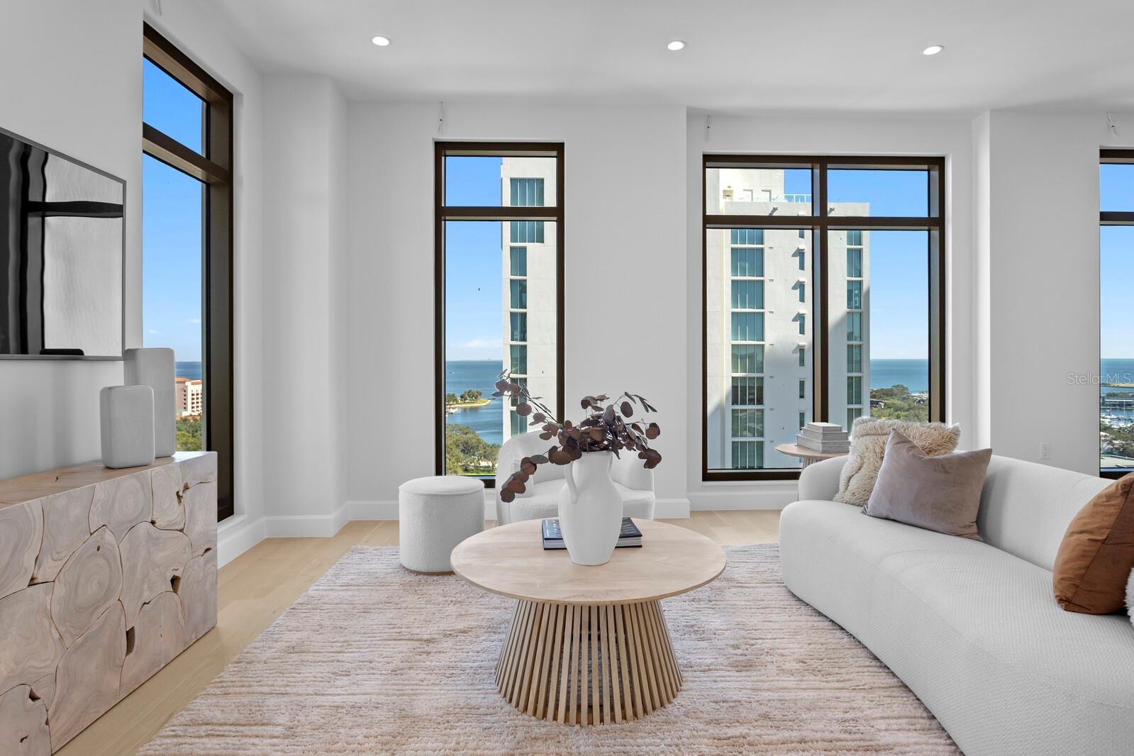 126 4TH AVE NE #1201