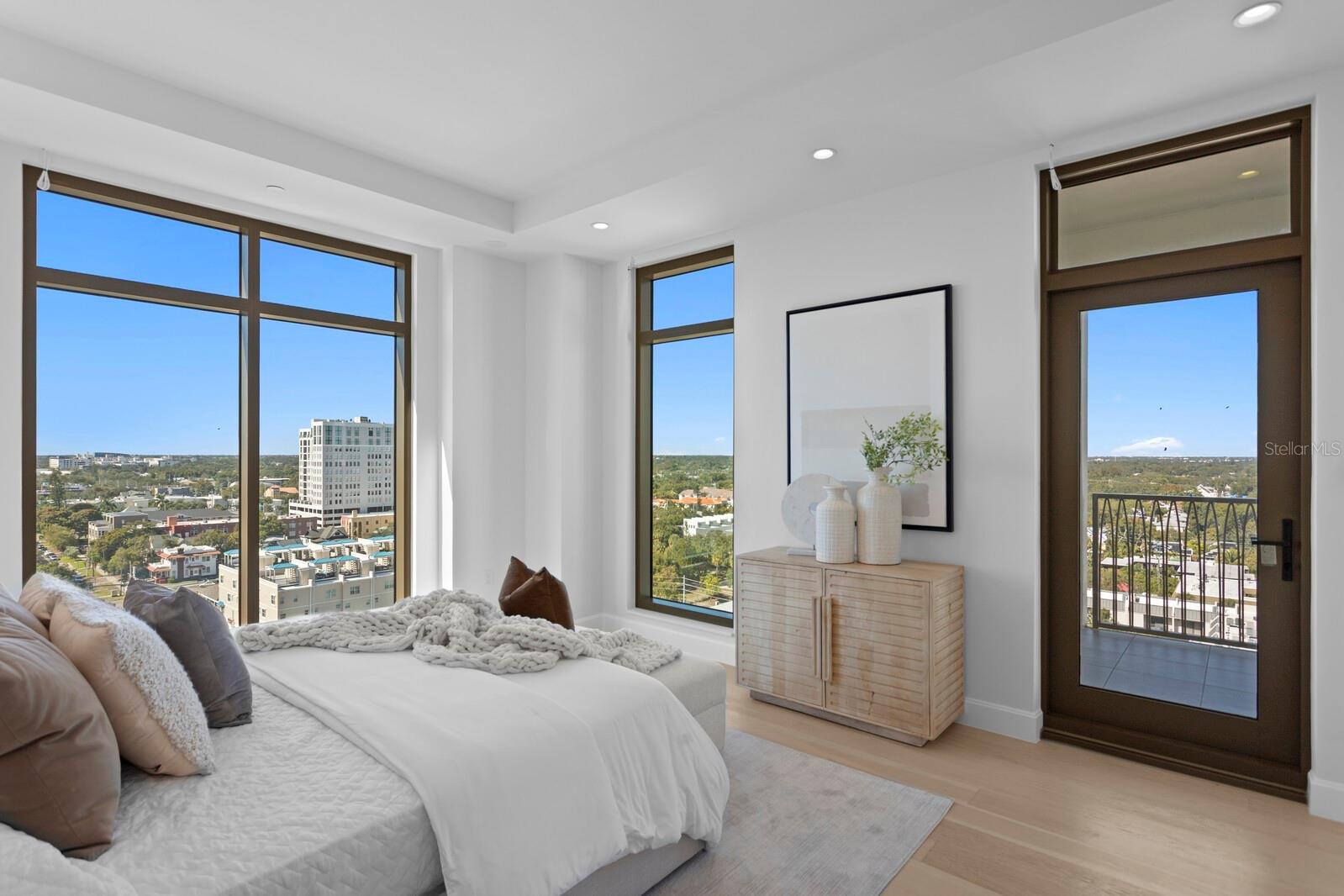 126 4TH AVE NE #1201