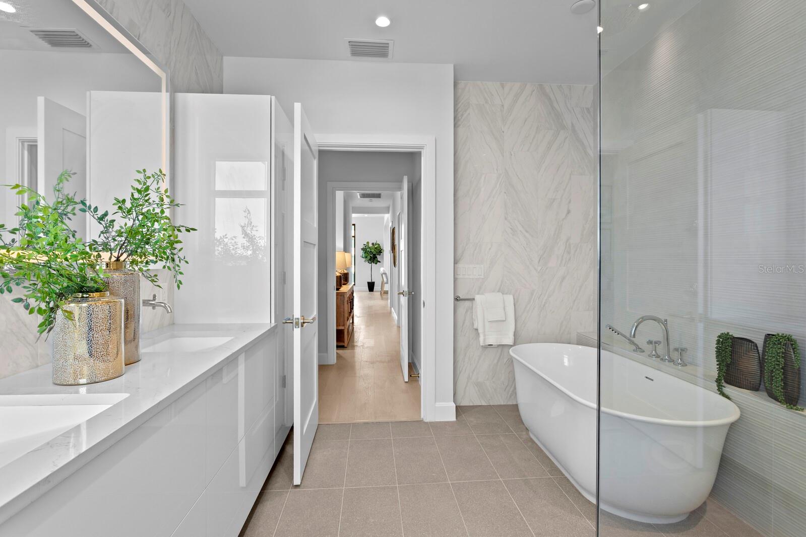 126 4TH AVE NE #1201