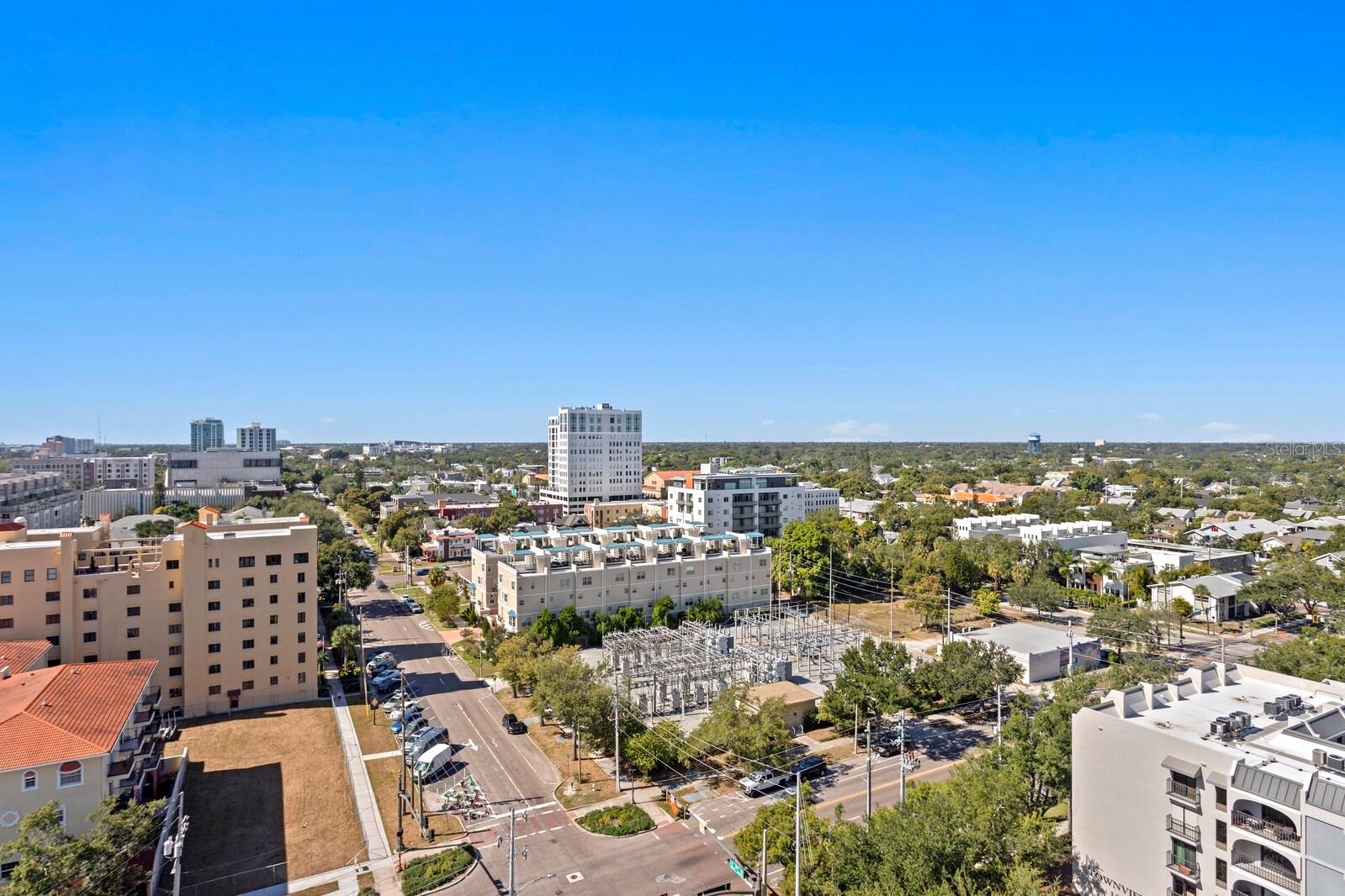 126 4TH AVE NE #1201