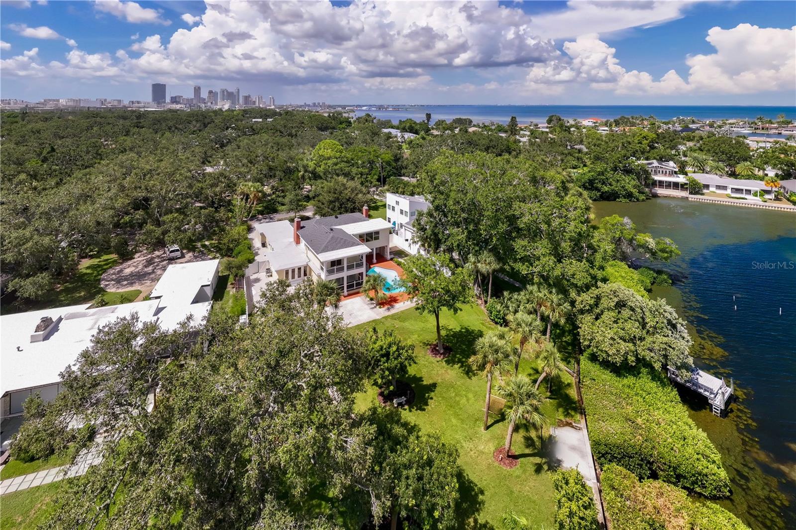234 DRIFTWOOD RD SE