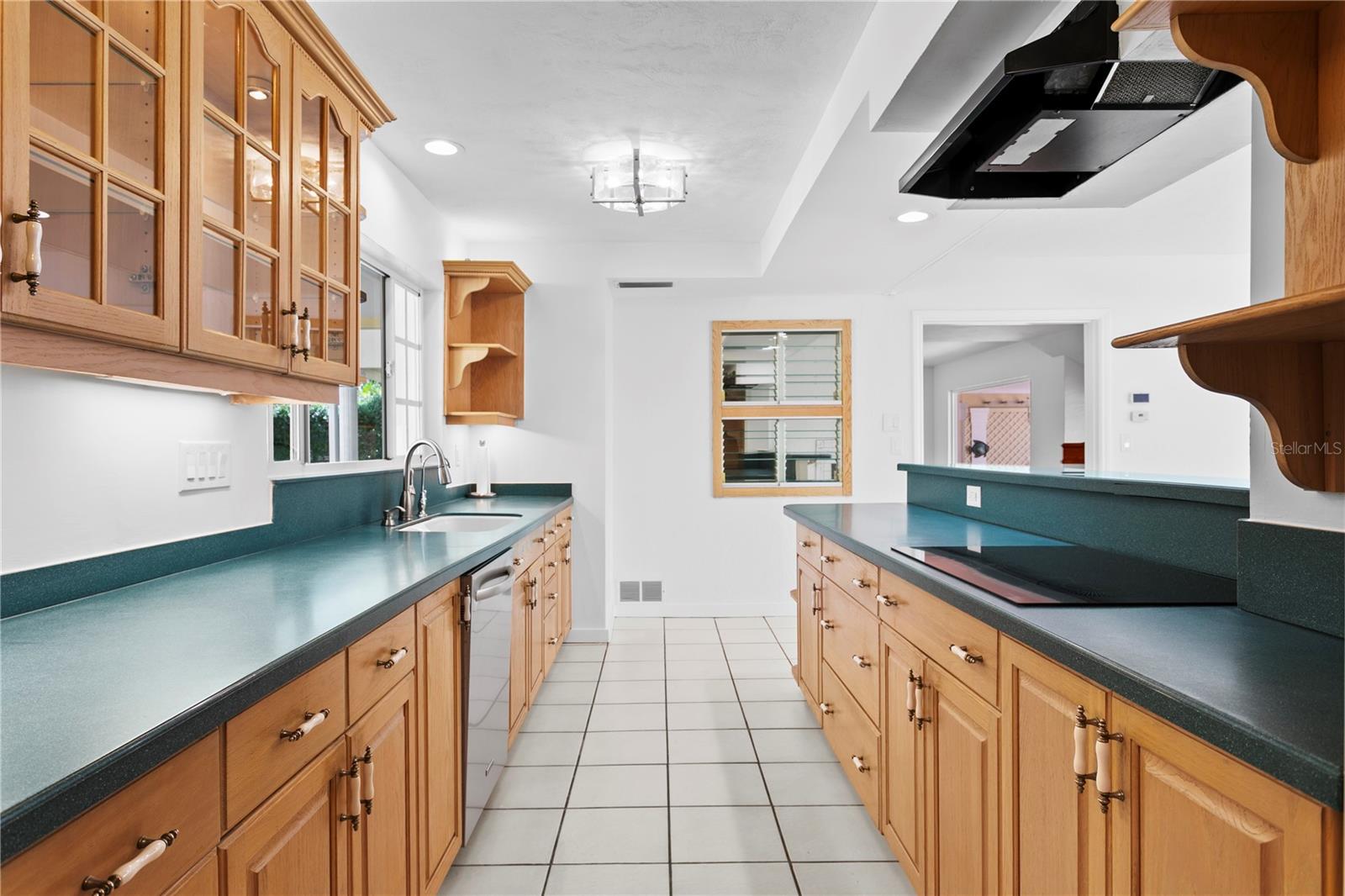 234 DRIFTWOOD RD SE