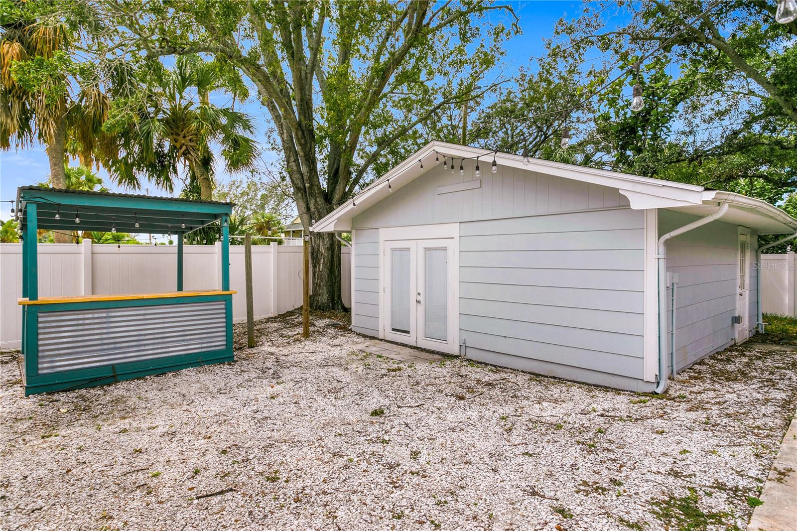 3650 BAYSHORE BLVD NE