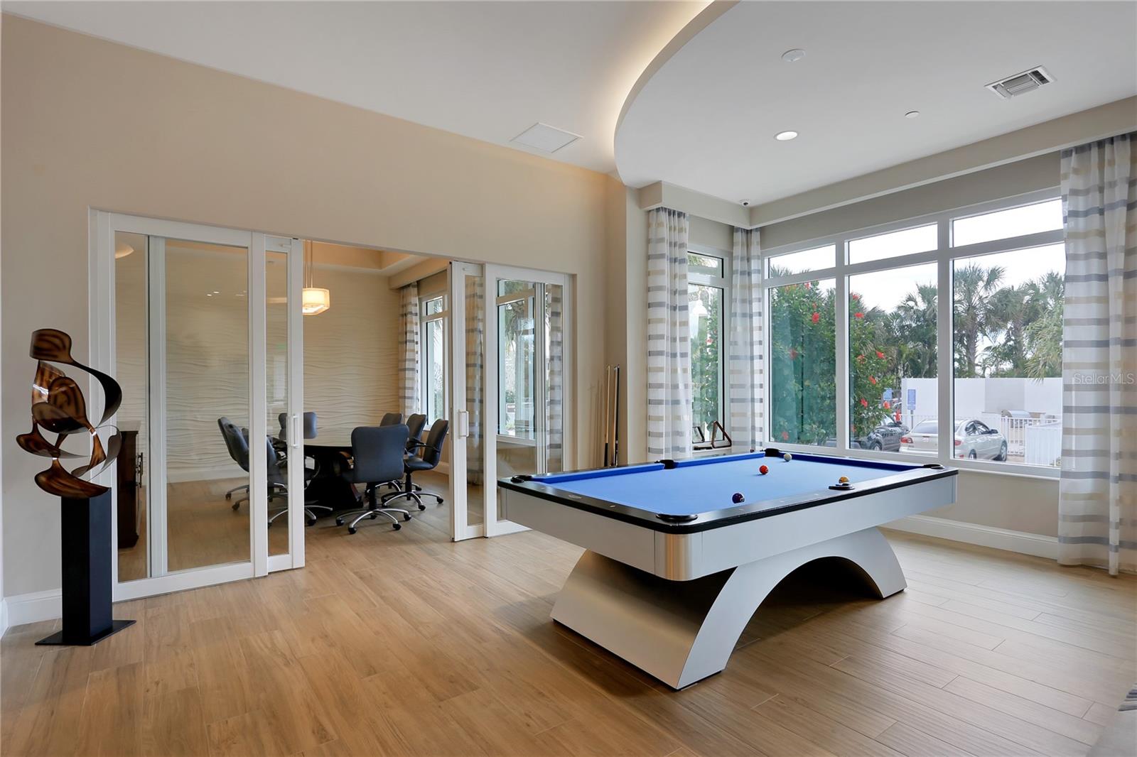 1325 NE SNELL ISLE BLVD NE #711