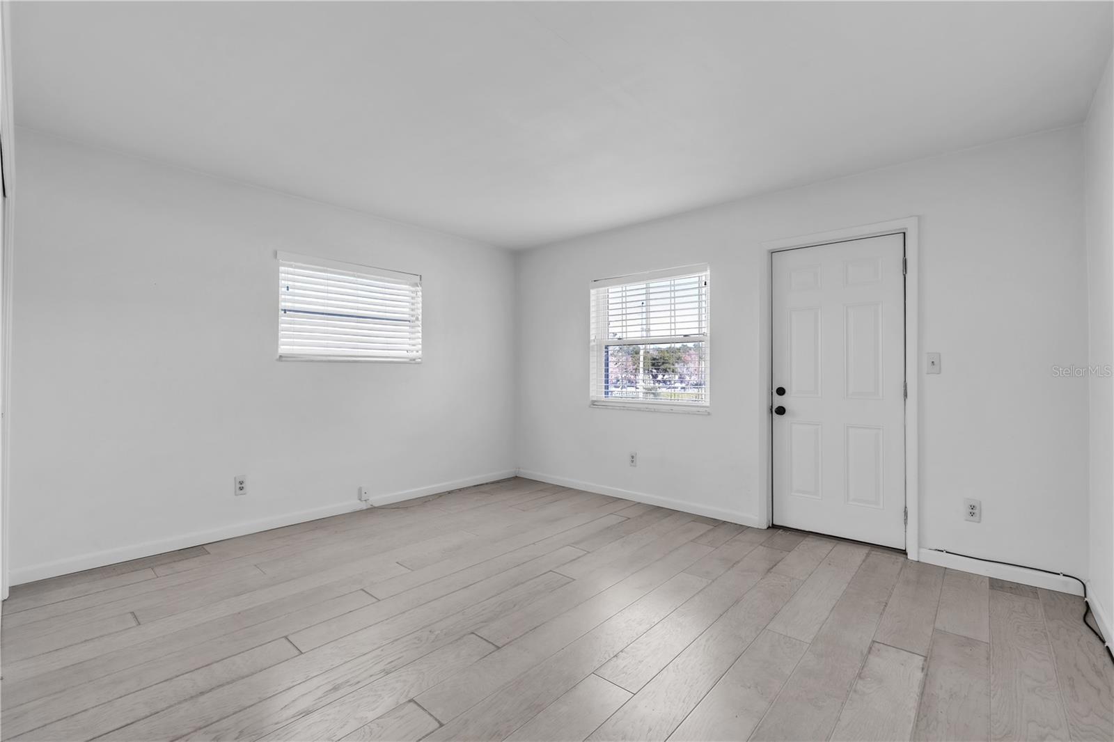 200 36TH AVE N #201A