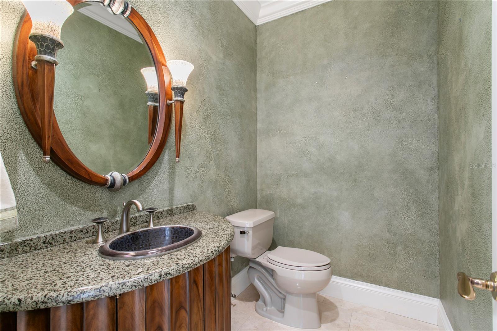 1737 BRIGHTWATERS BLVD NE