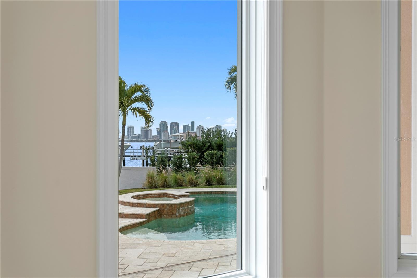 1737 BRIGHTWATERS BLVD NE