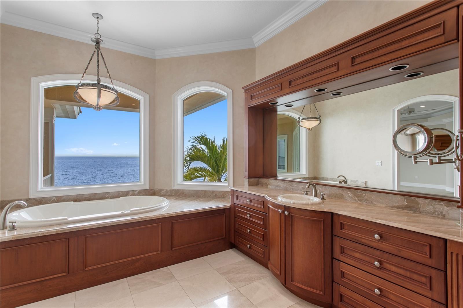 1737 BRIGHTWATERS BLVD NE