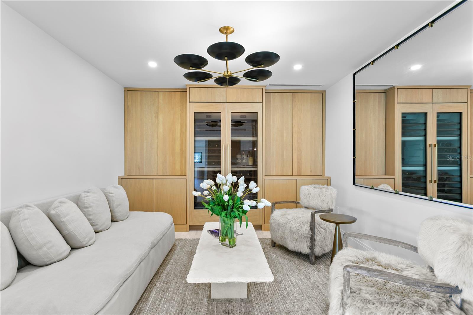 2580 E BAY ISLE DR SE