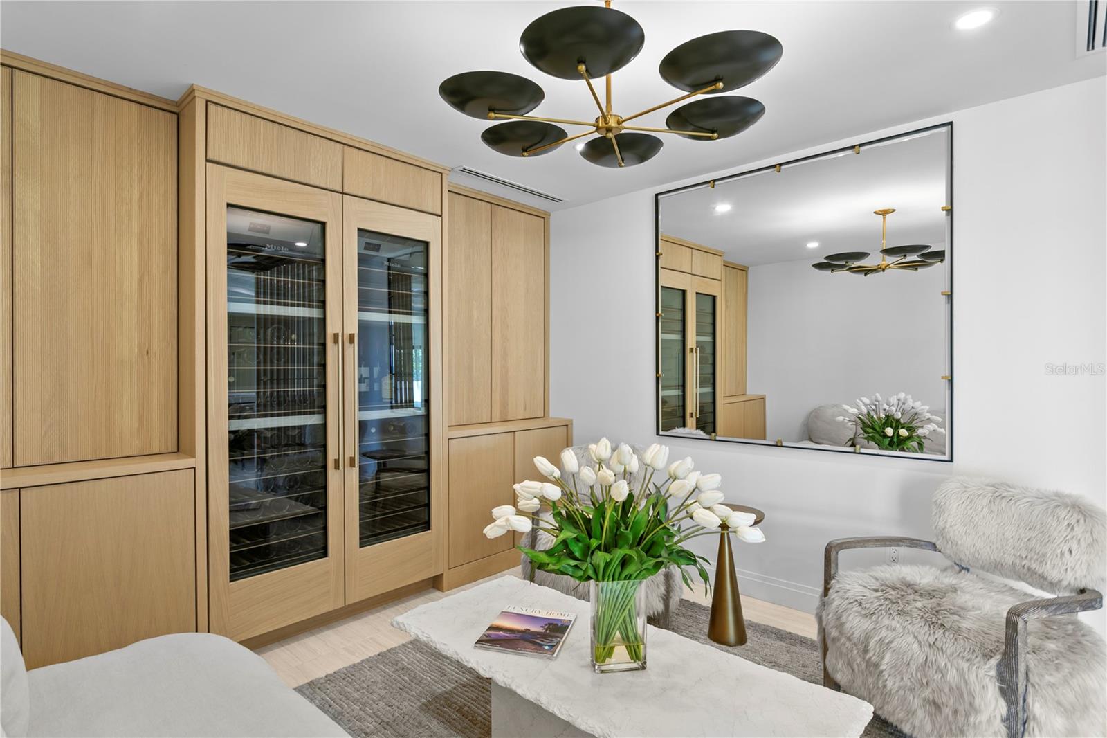 2580 E BAY ISLE DR SE