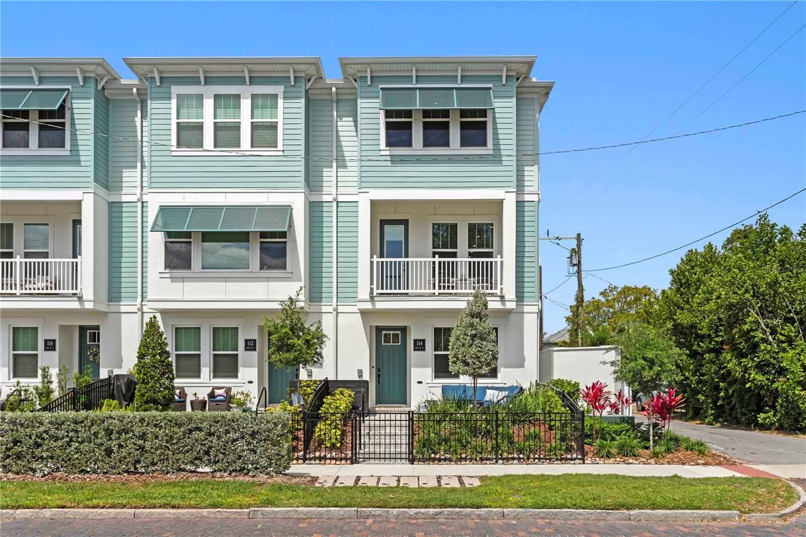 114 21 ST N