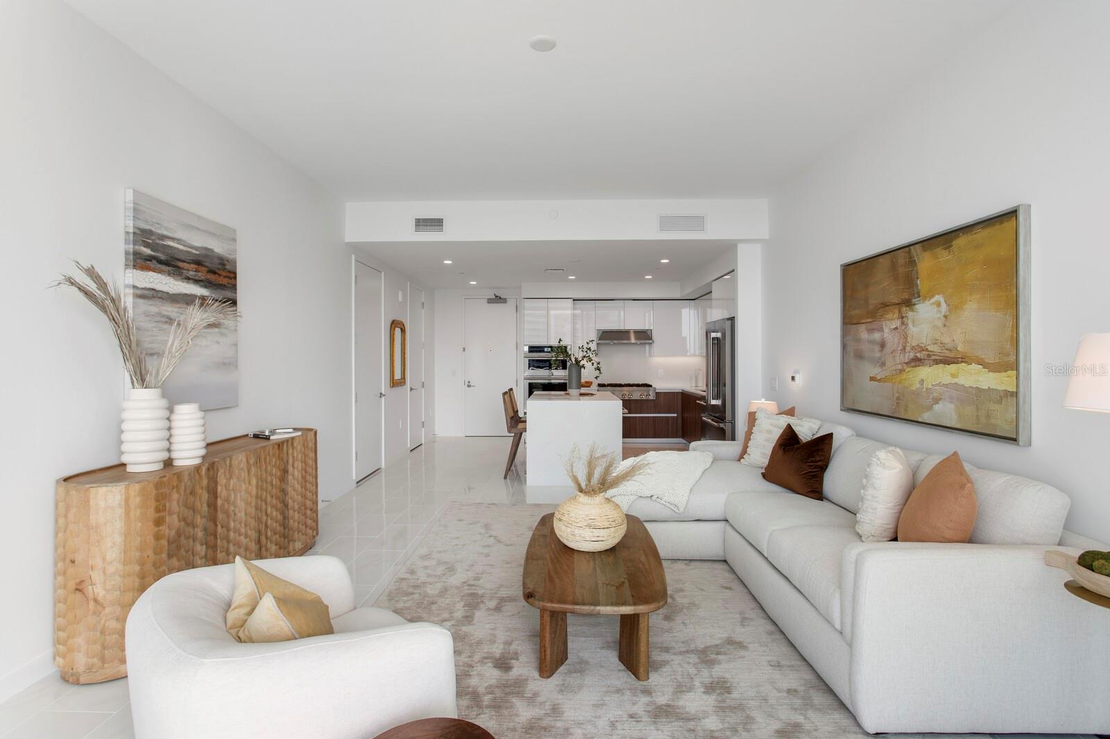 400 CENTRAL AVE #1704