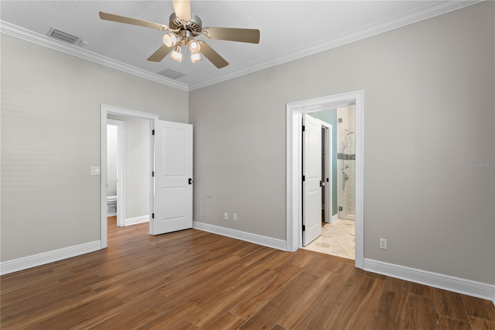 1230 DARLINGTON OAK CIR NE
