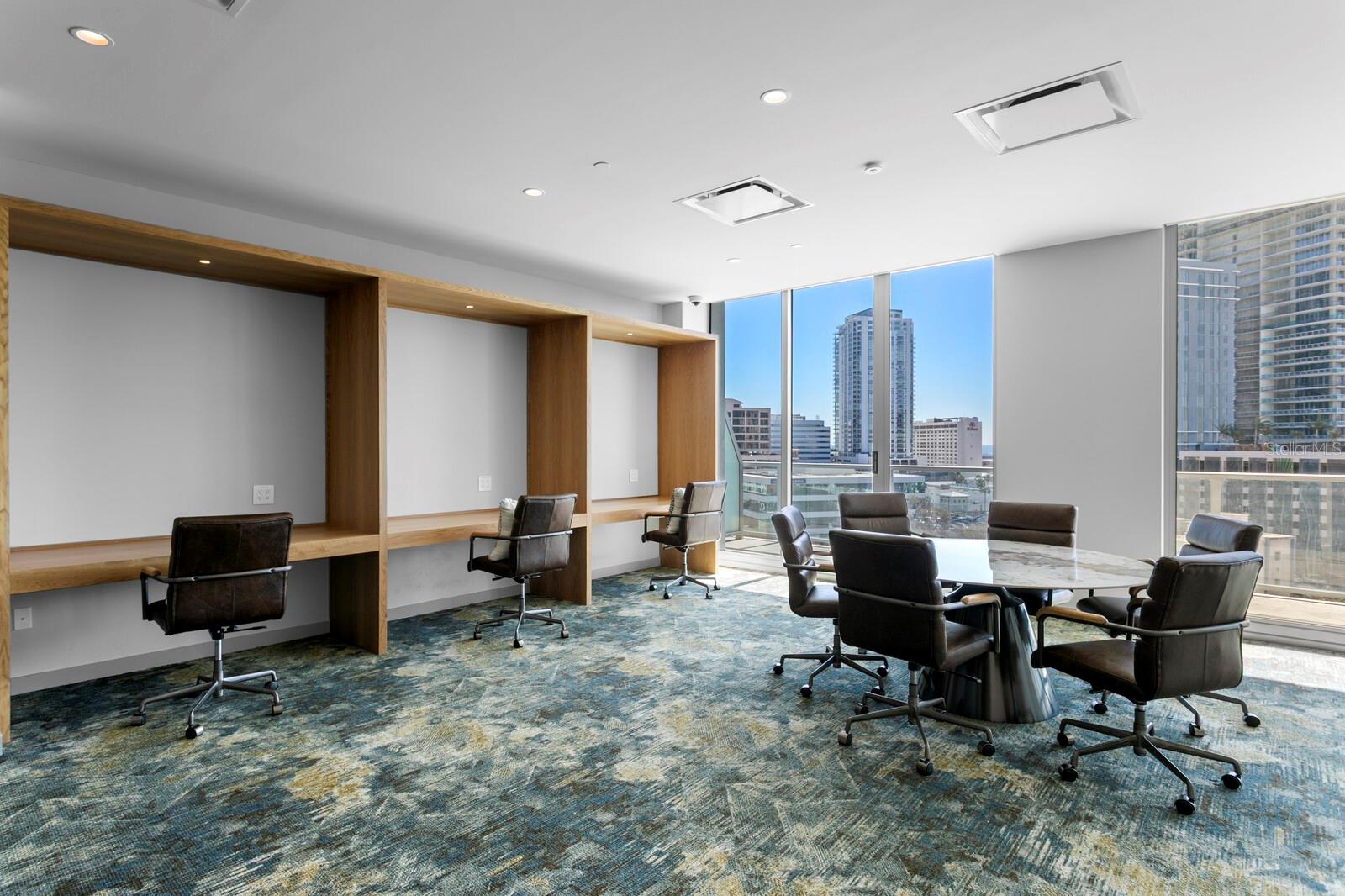 400 CENTRAL AVE #1704