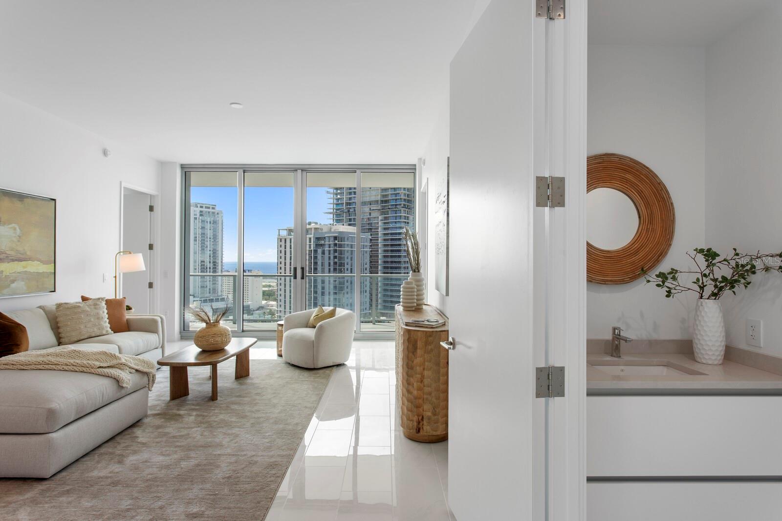 400 CENTRAL AVE #1704