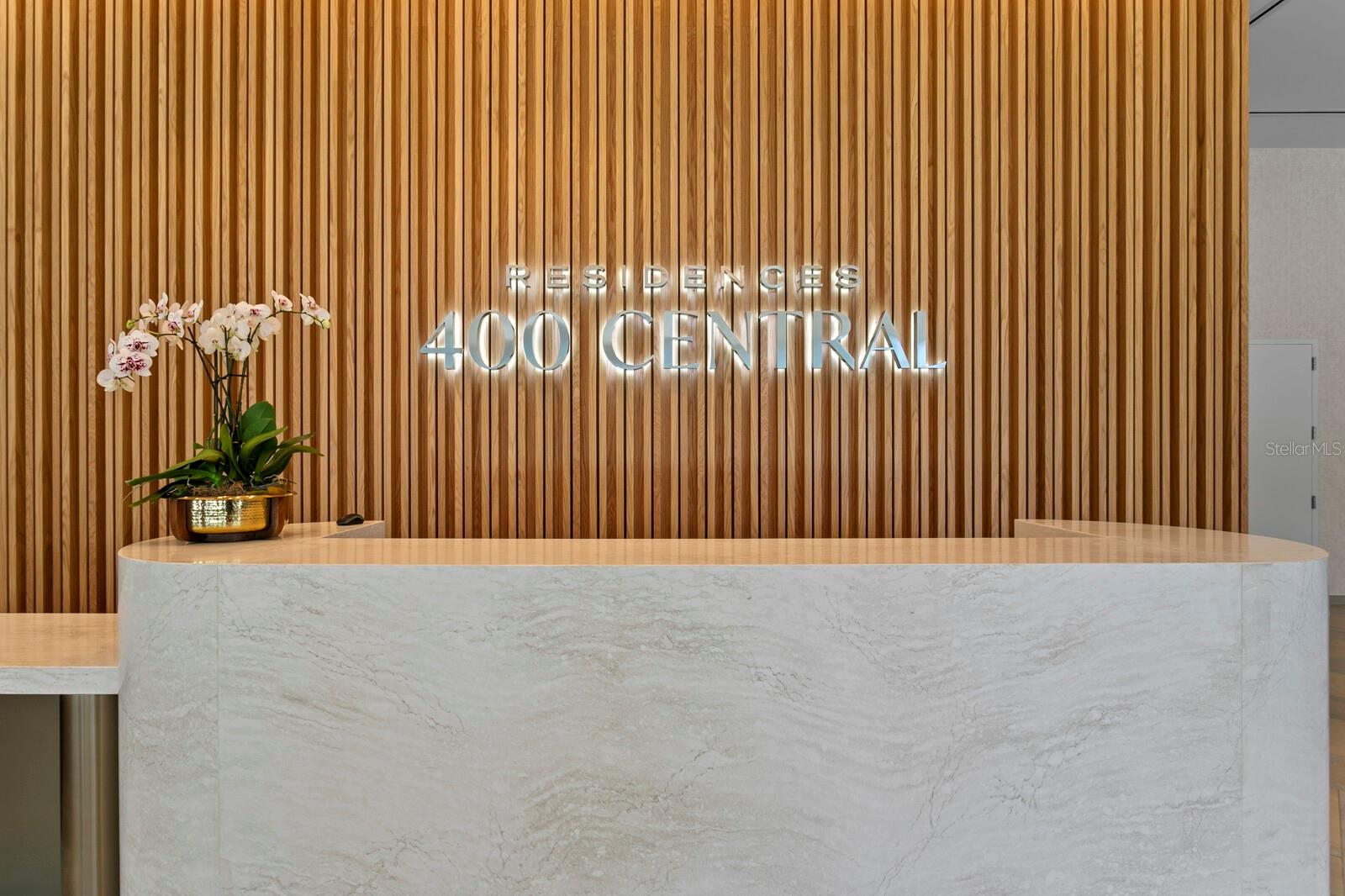 400 CENTRAL AVE #1704
