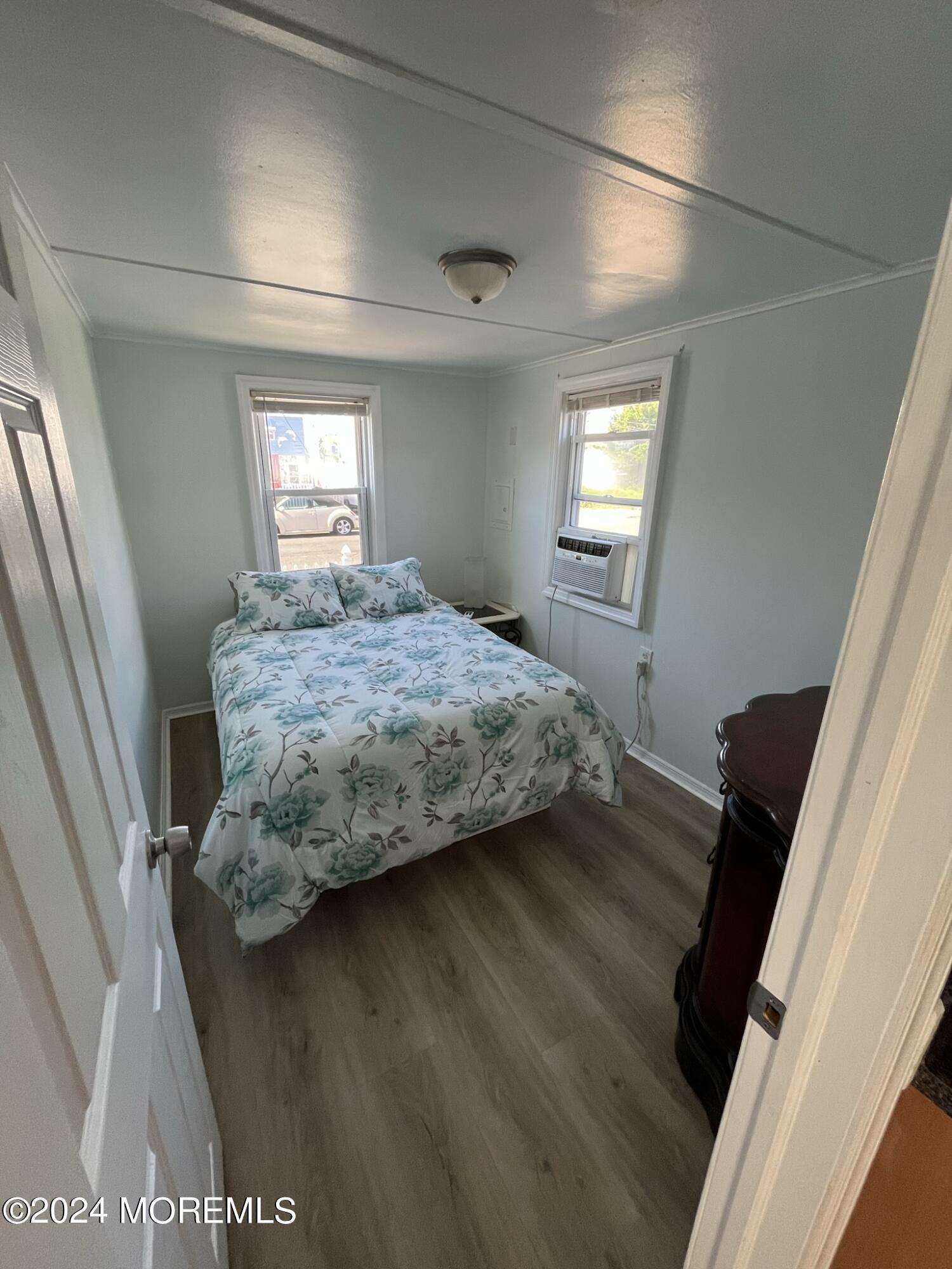 328 Sumner Avenue, 1