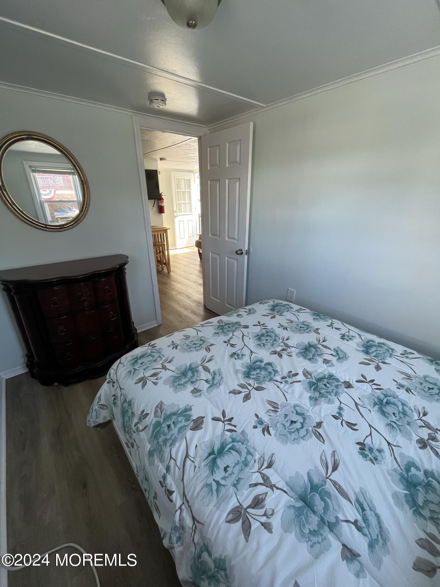 328 Sumner Avenue, 1