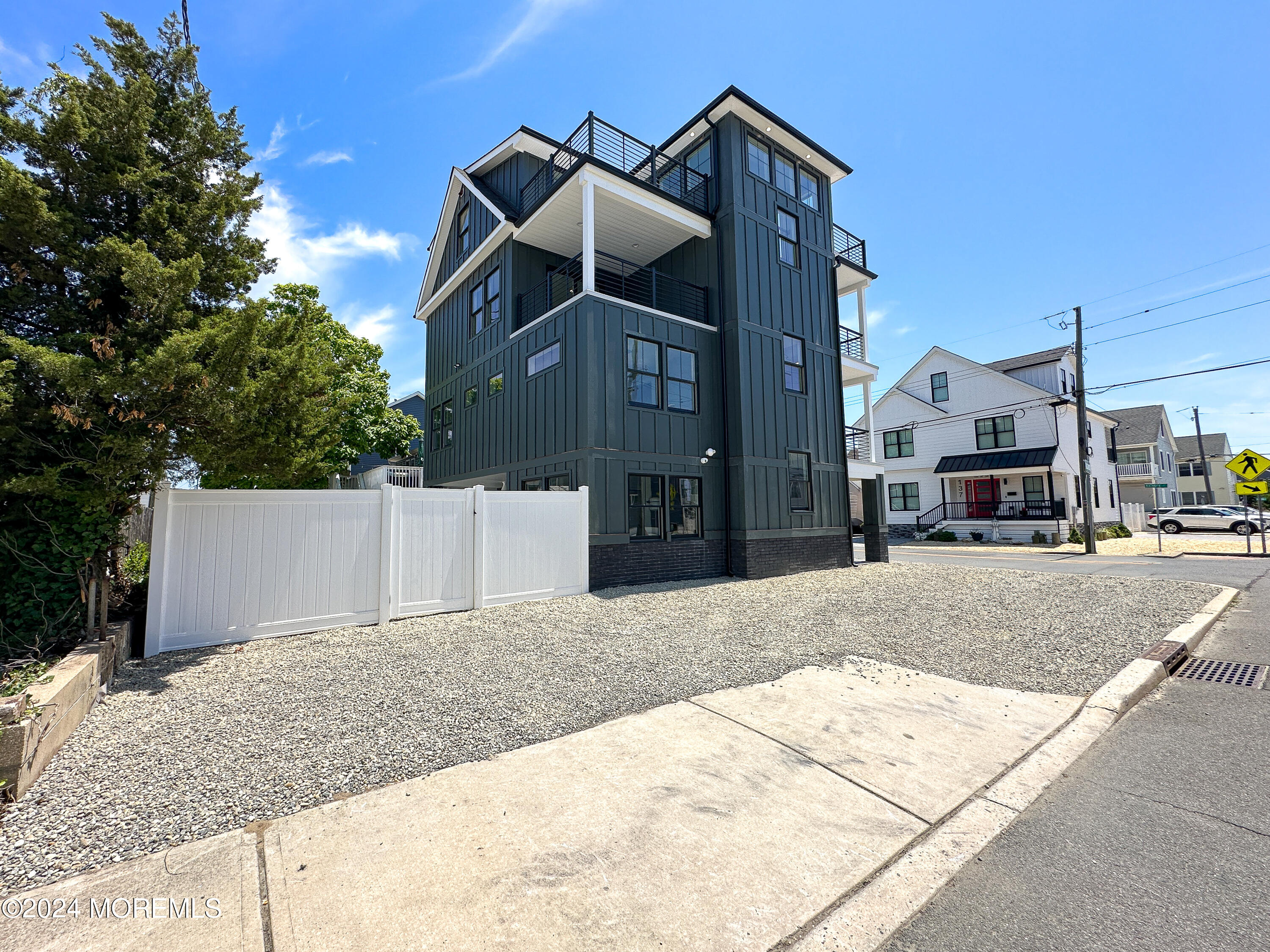 136 Kathryn Street
