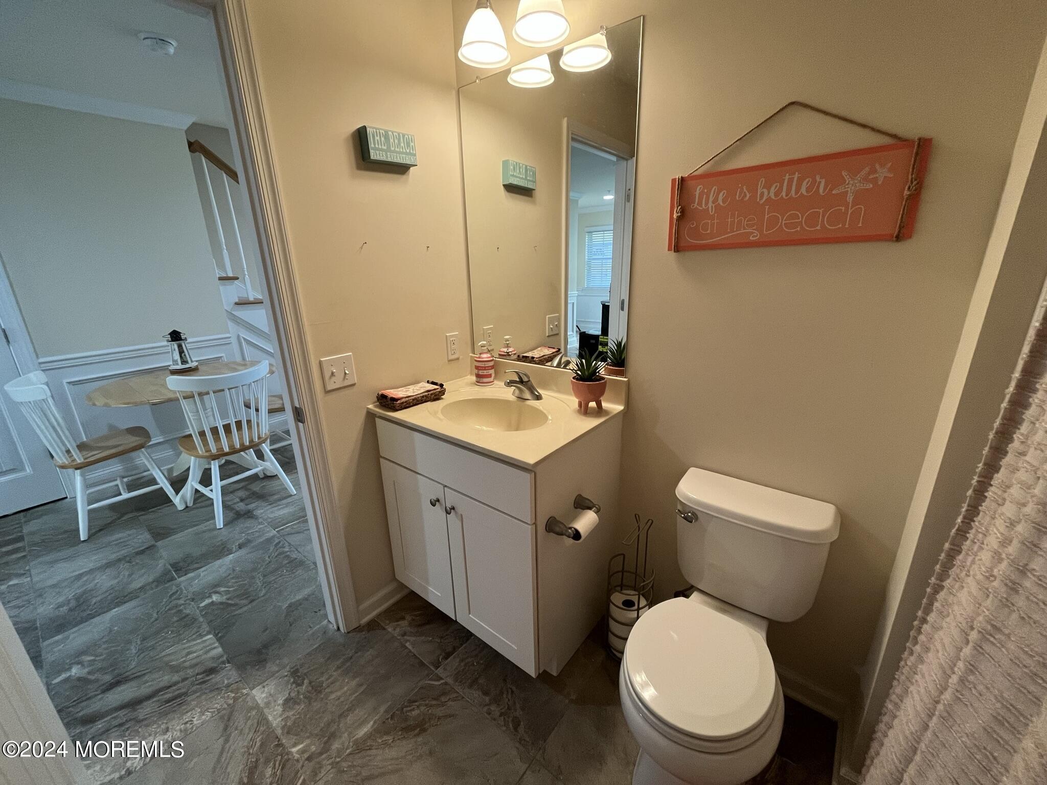119 Dupont Avenue, A8