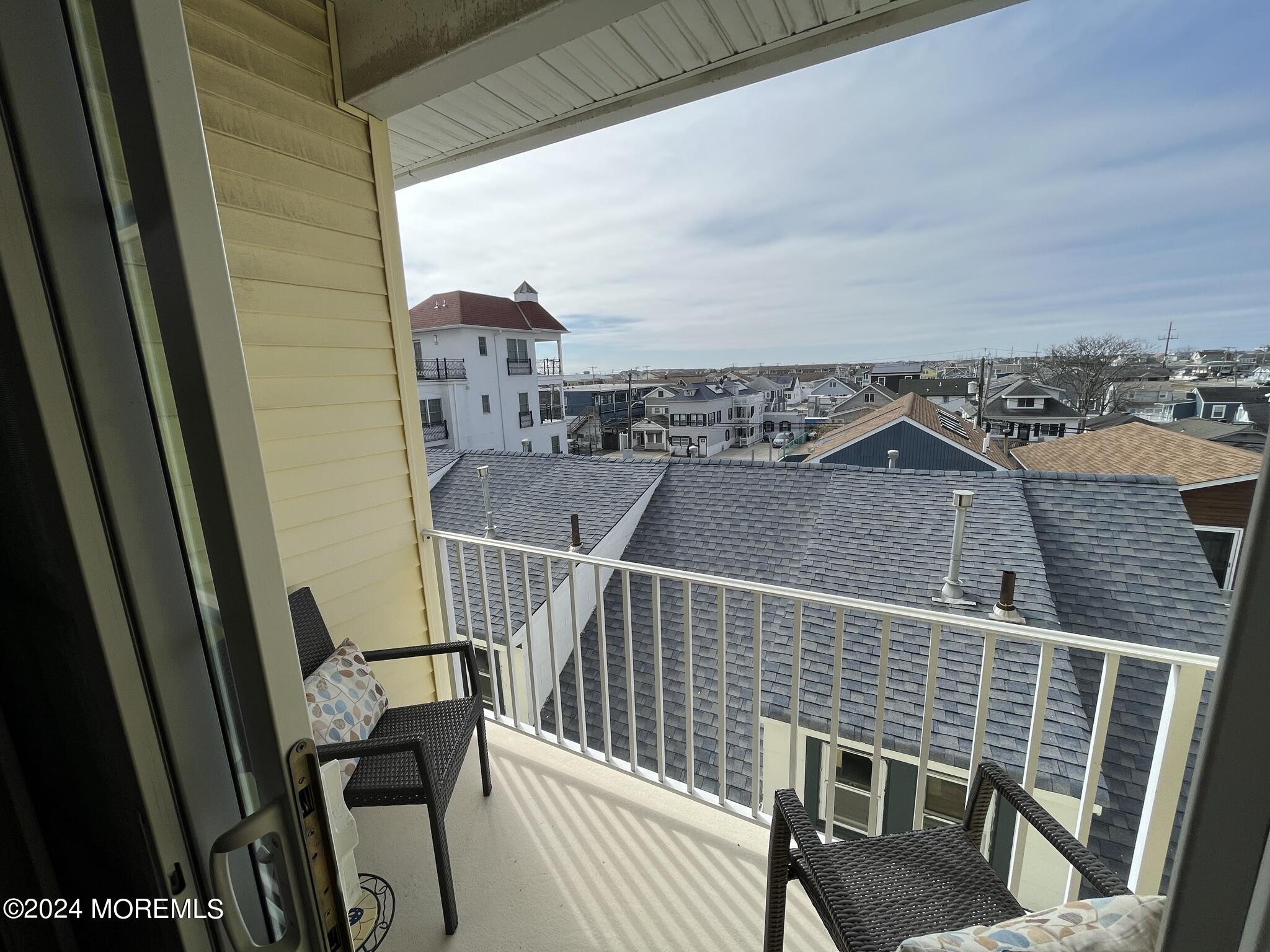 119 Dupont Avenue, A8
