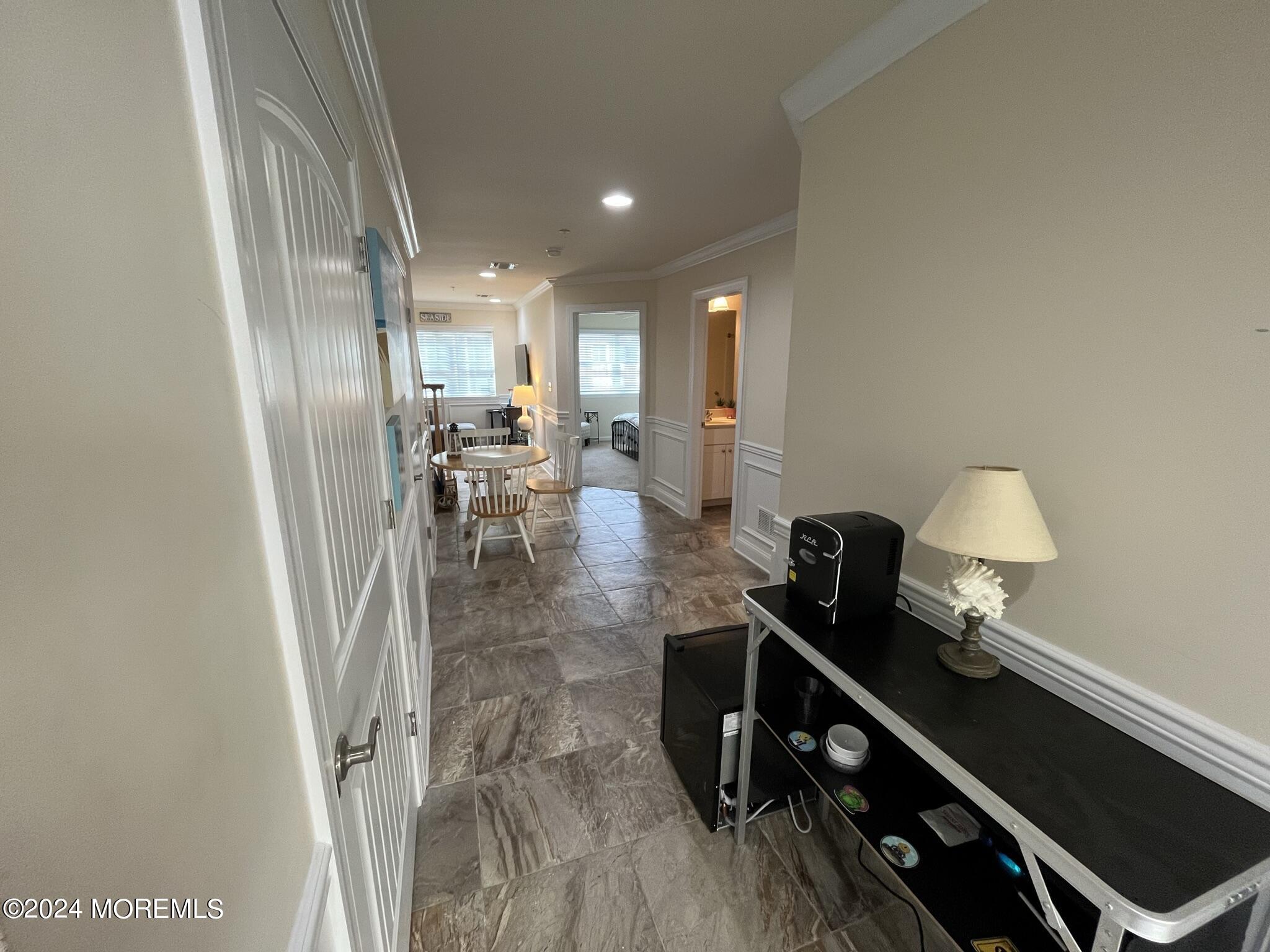 119 Dupont Avenue, A8