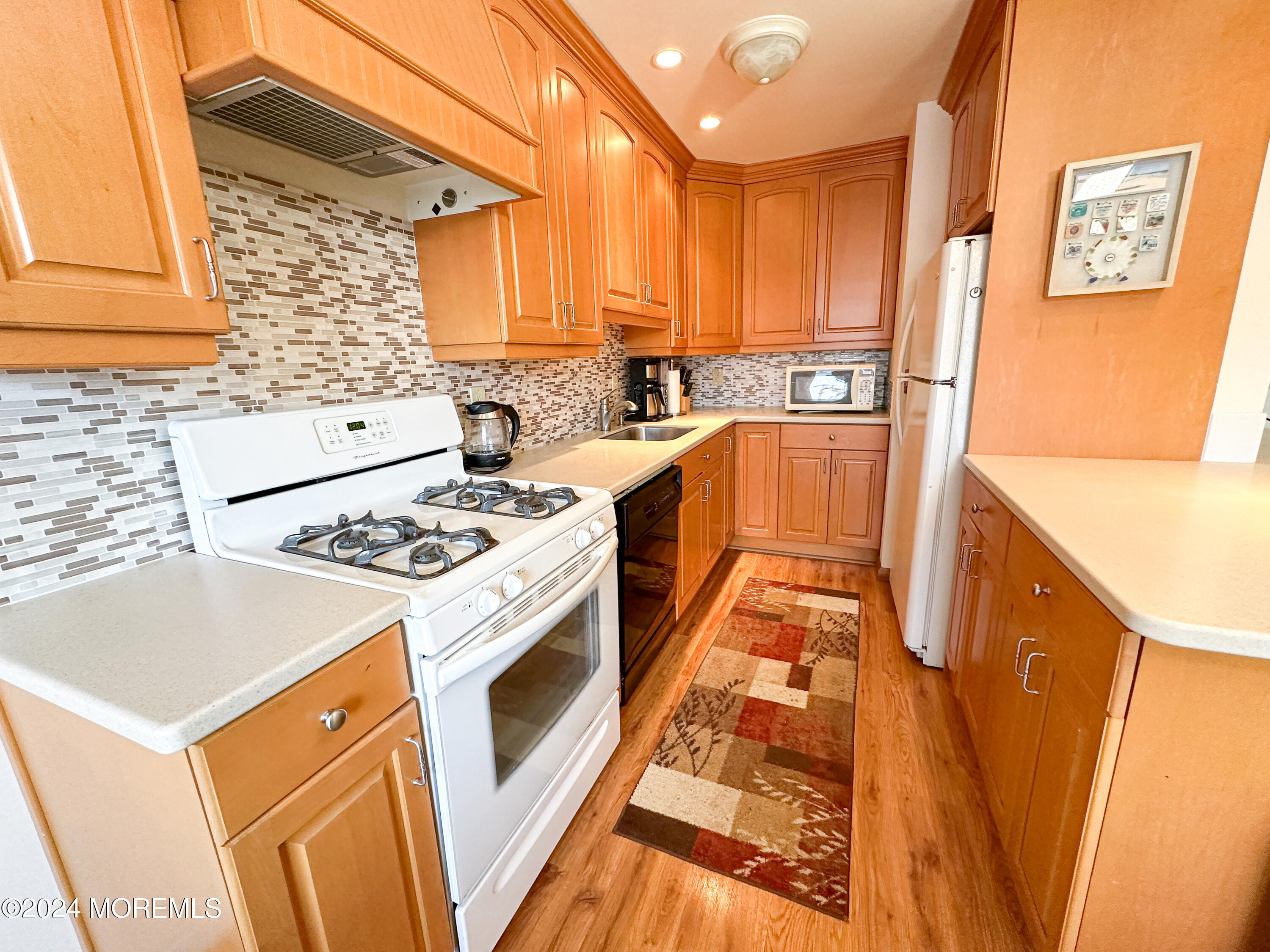 15 Carteret Avenue 3