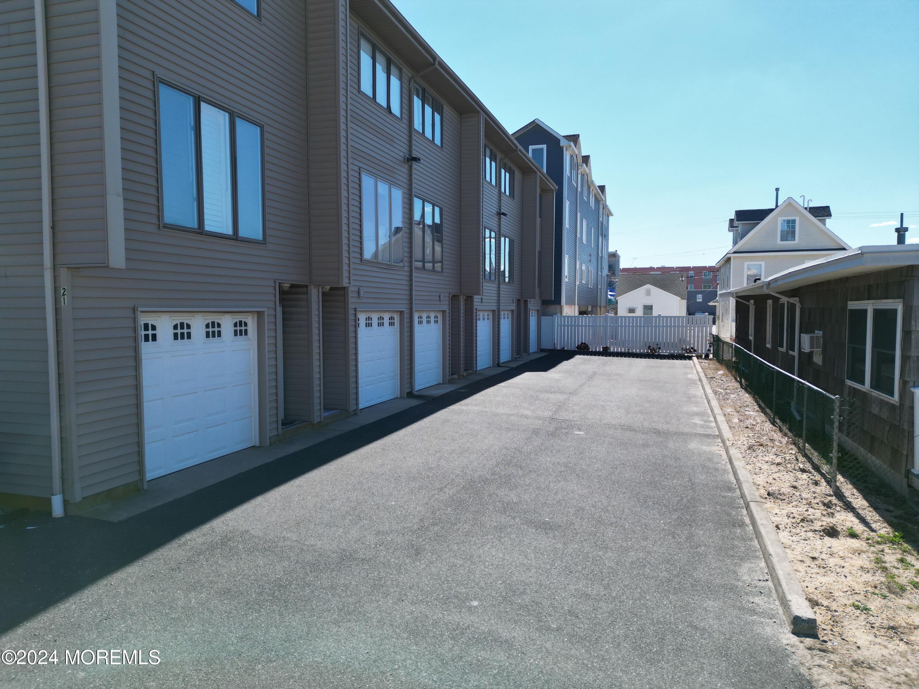 15 Carteret Avenue 3