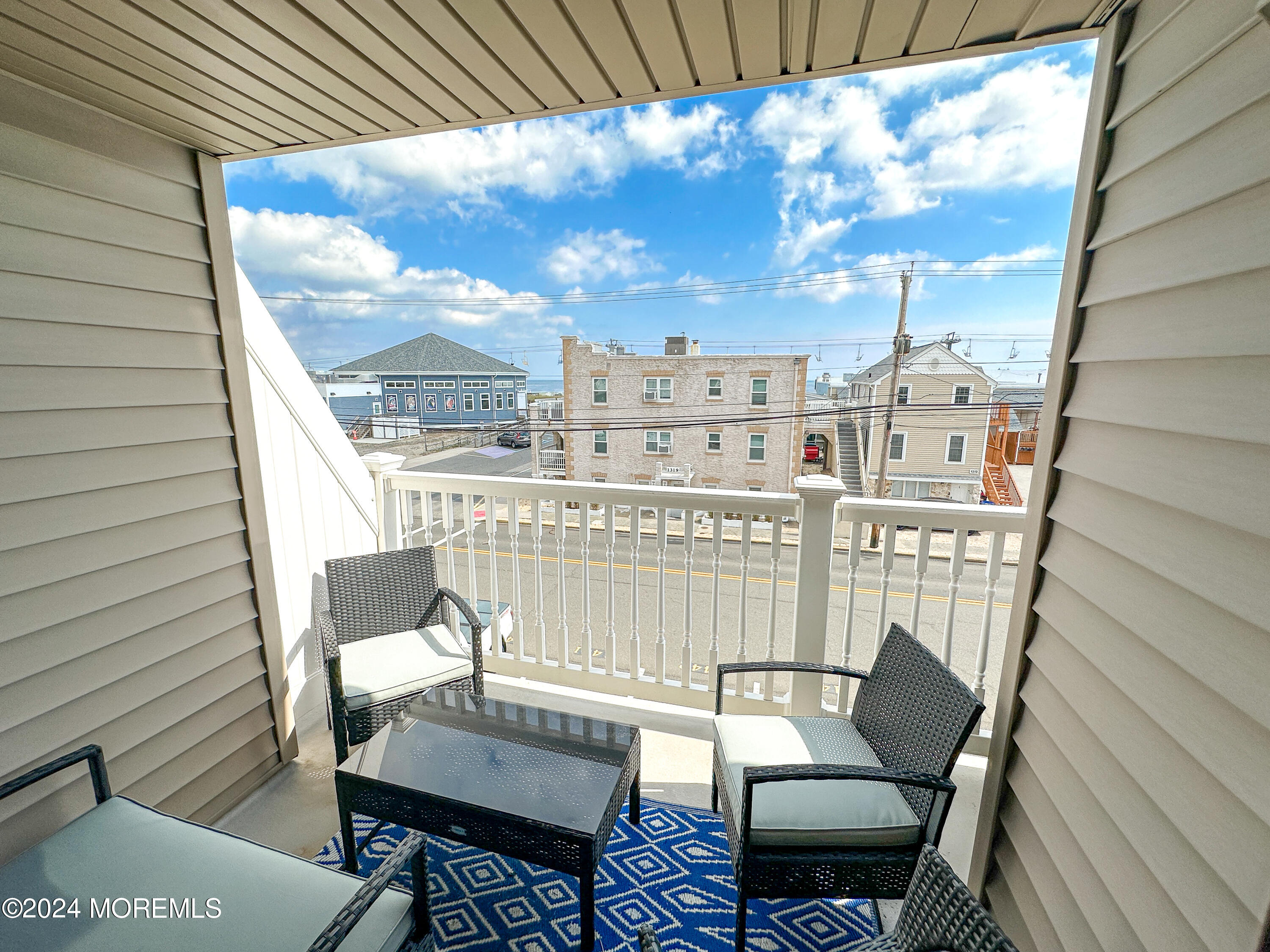 15 Carteret Avenue 3