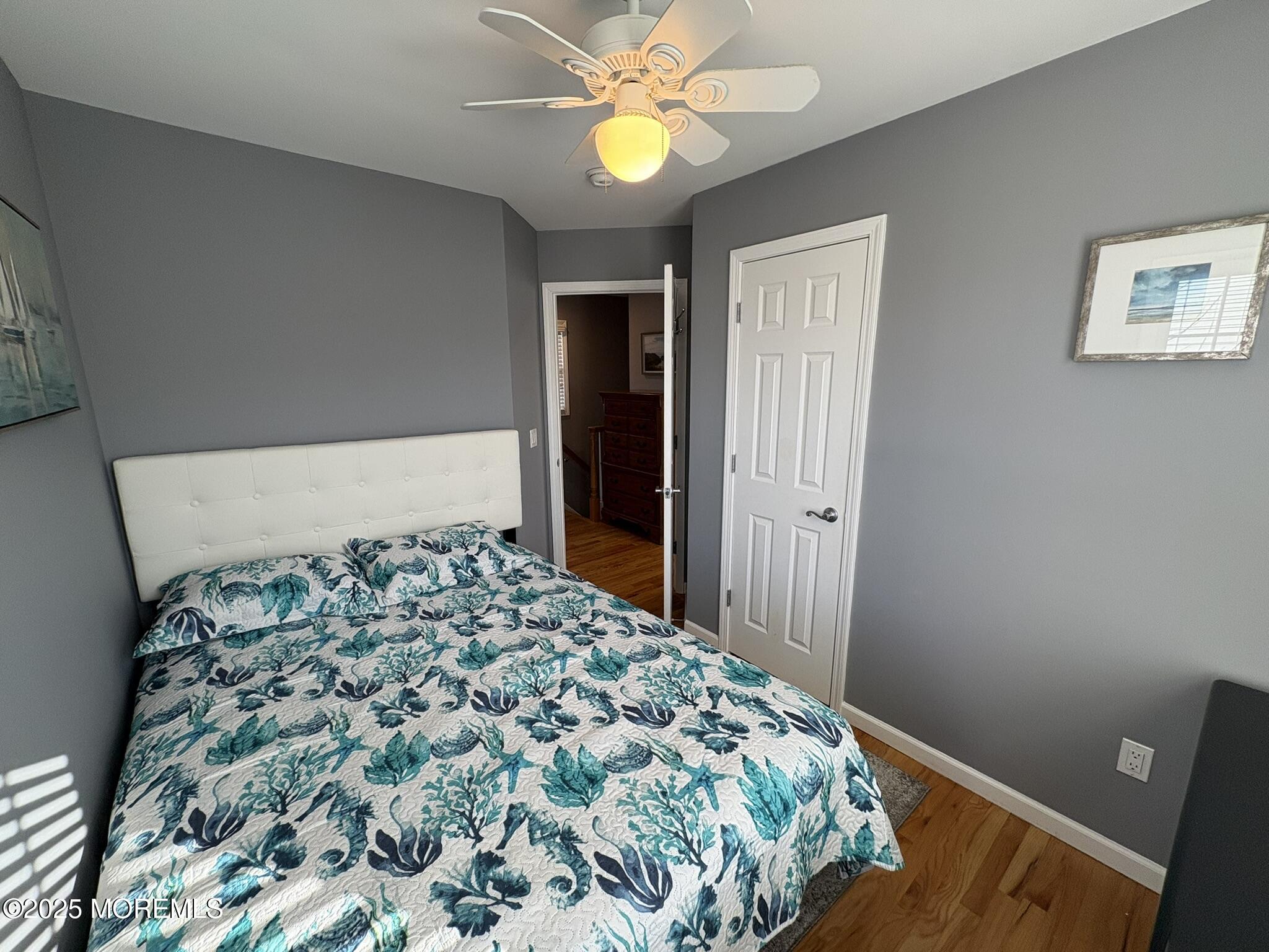 30 E Bay Way