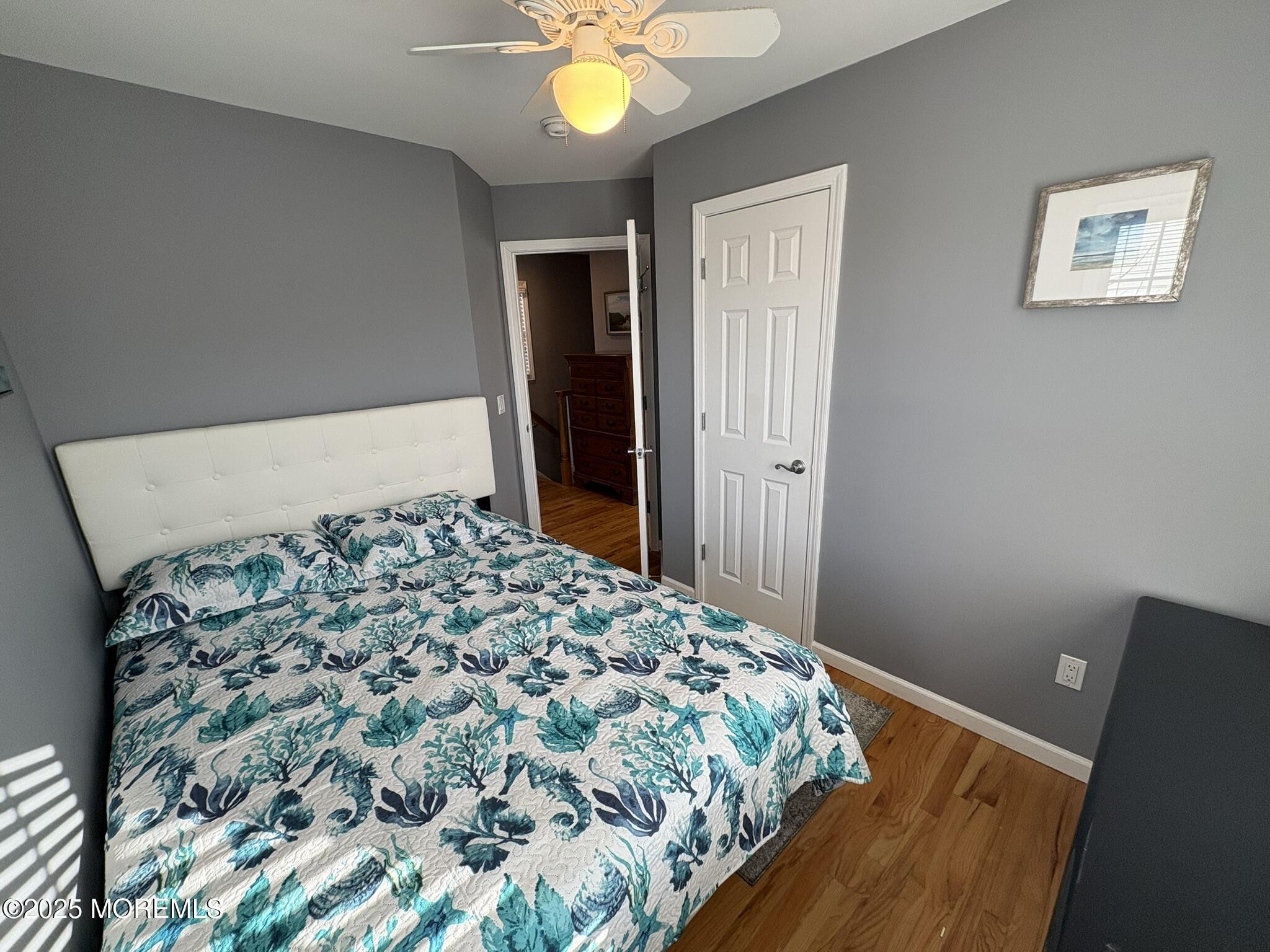 30 E Bay Way