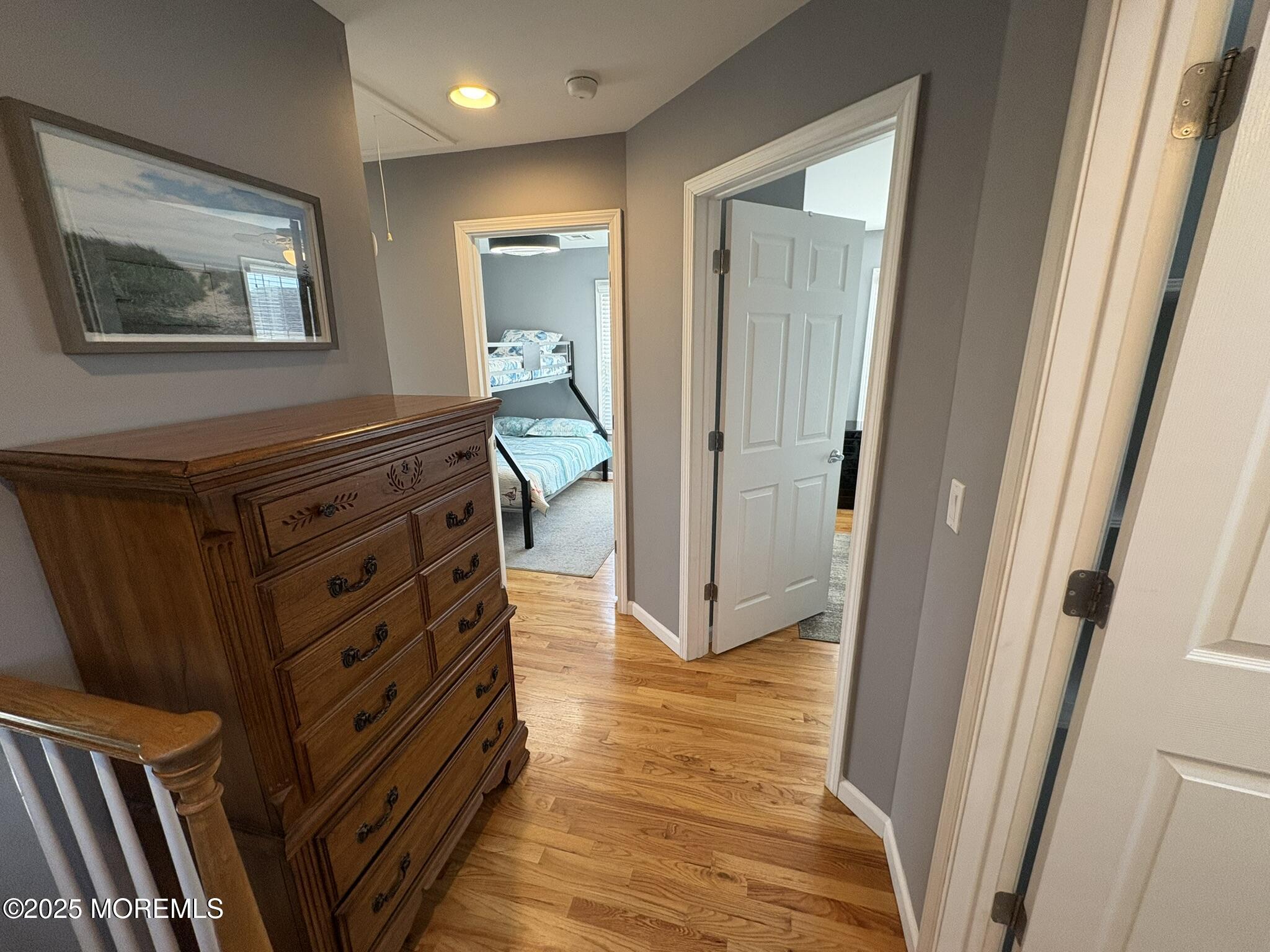 30 E Bay Way