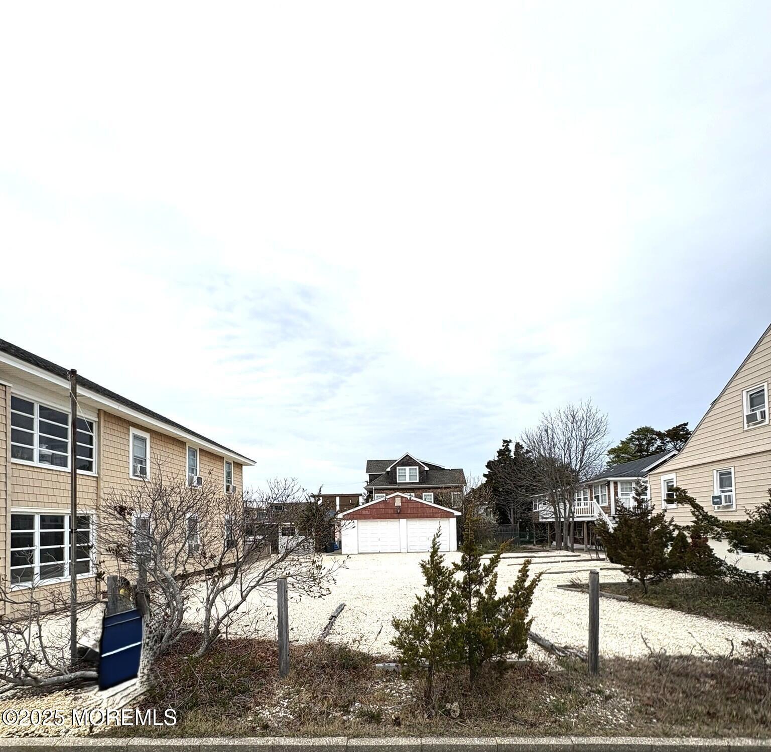 40-42 3rd Avenue