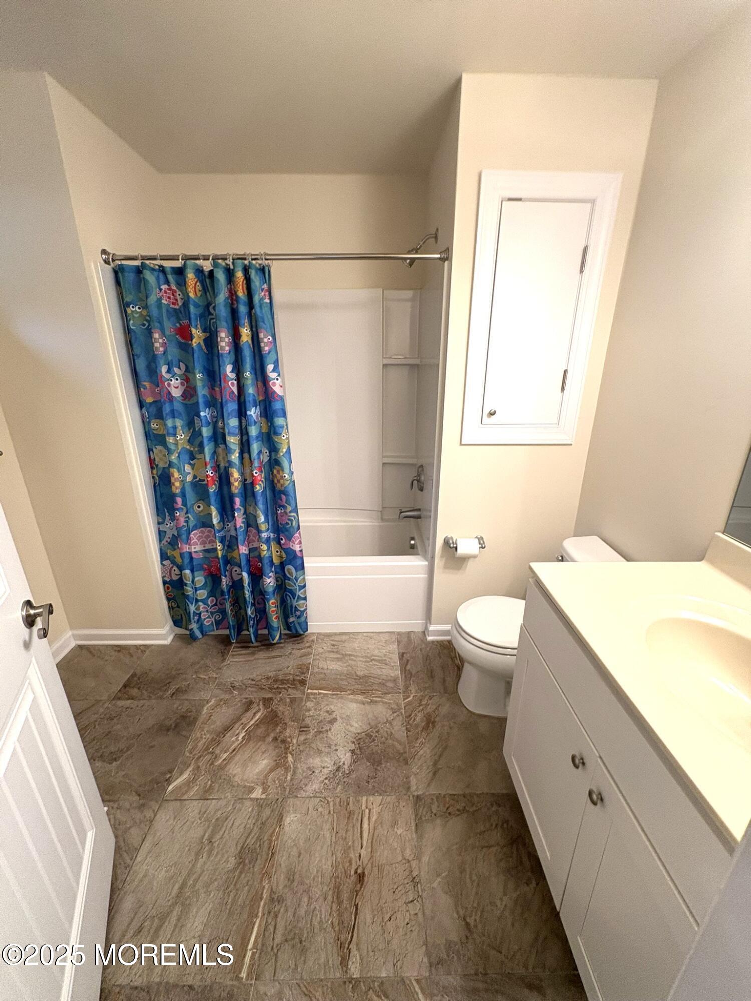 119 Dupont Avenue 10