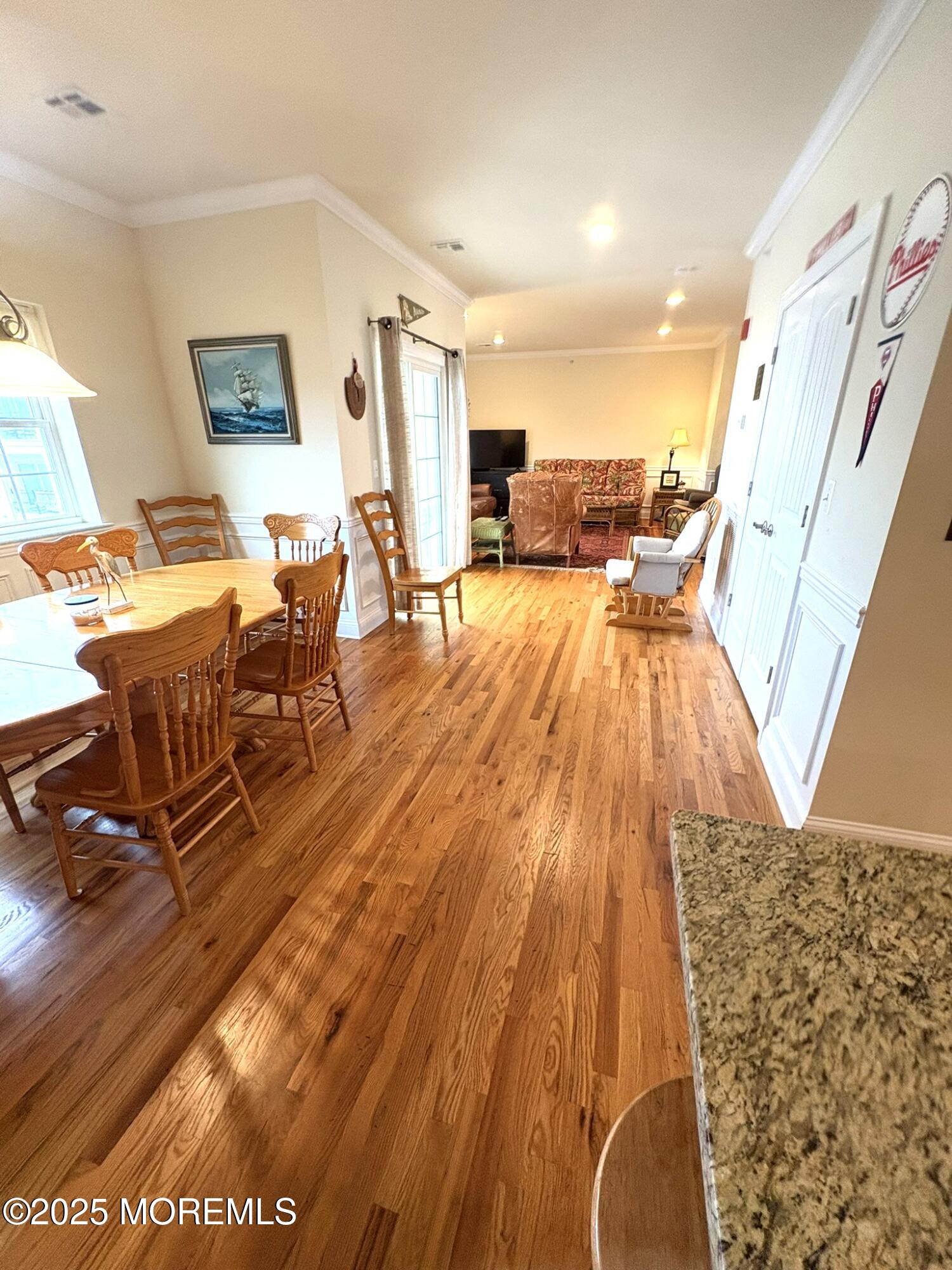 119 Dupont Avenue 10