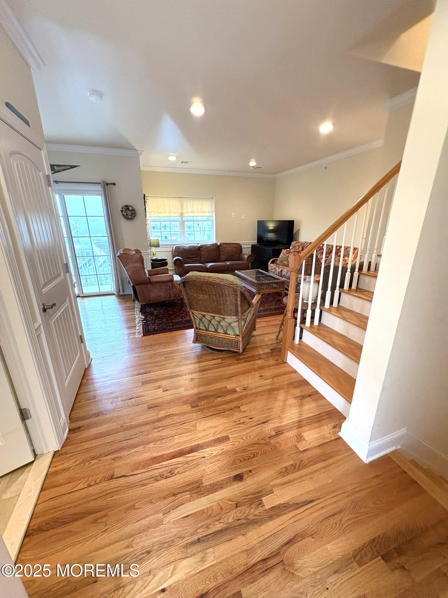 119 Dupont Avenue 10